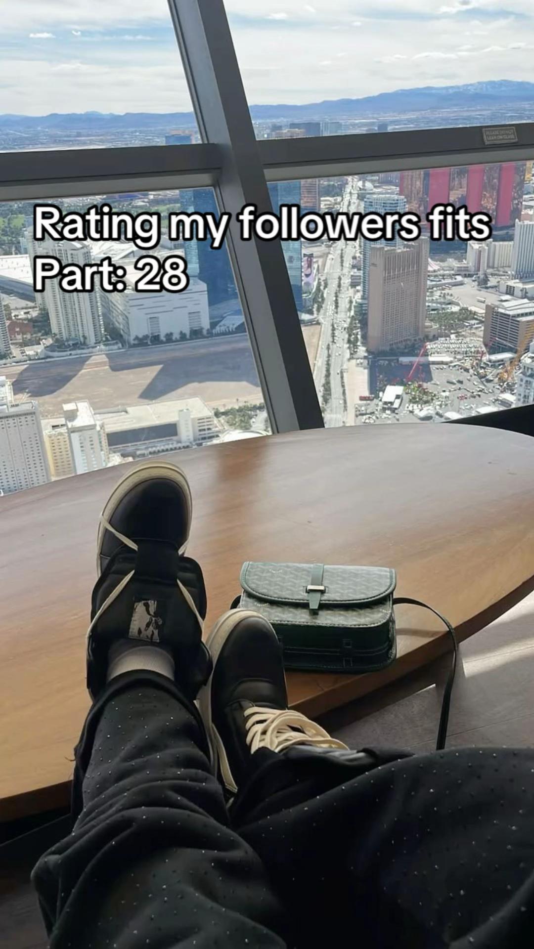 @💸