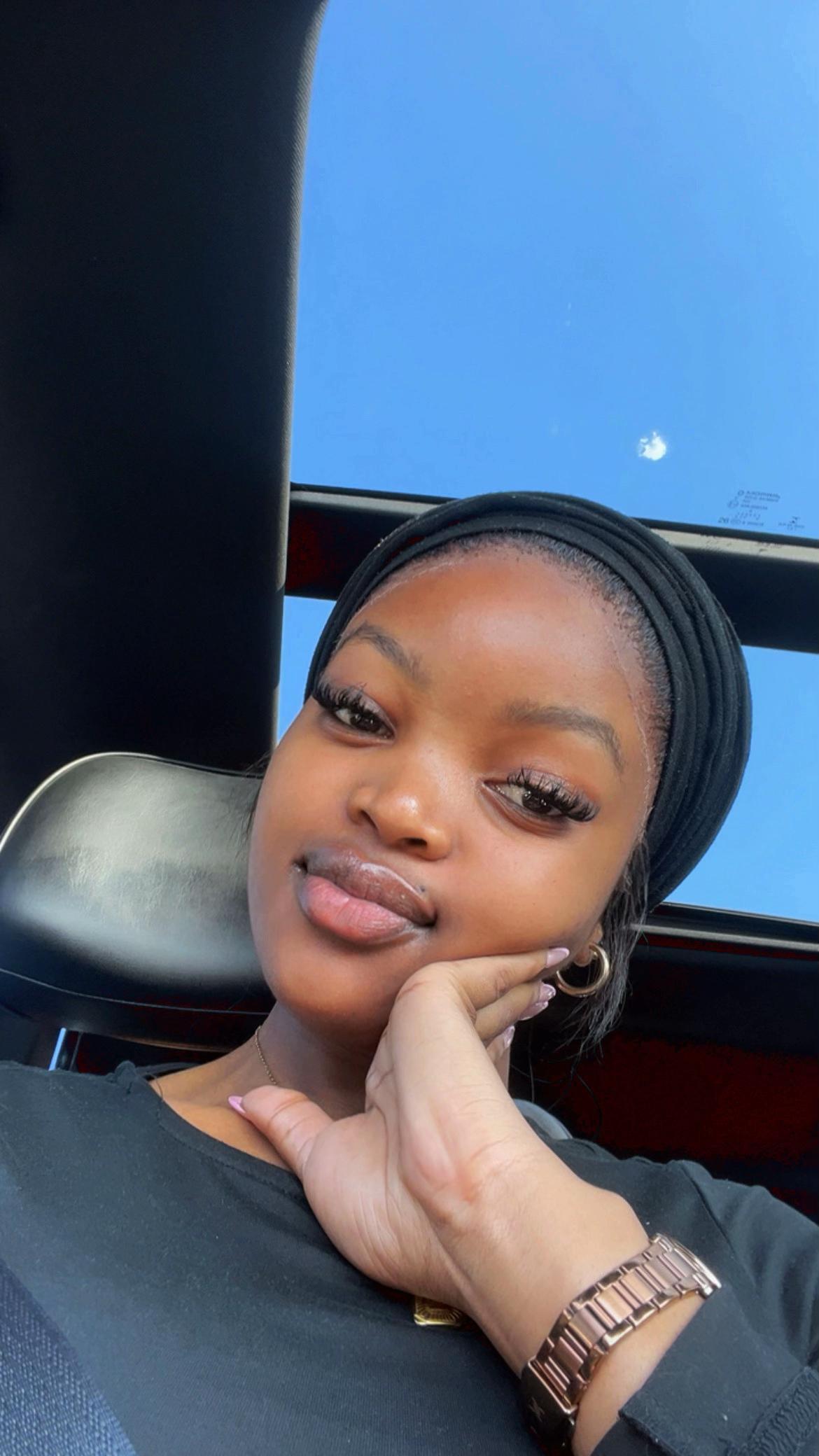 @Elam Simamane 🇿🇦