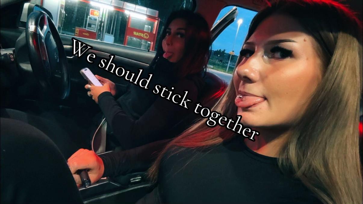@𝒥𝓊𝓃𝒾𝑒 𝒸𝒽𝒶𝓋𝑒𝓏💋