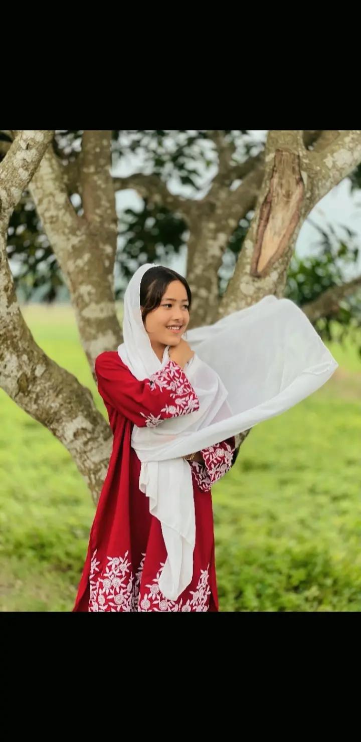 @𝐄𝐫𝐚 𝐂𝐡𝐞𝐫𝐫𝐲🍒