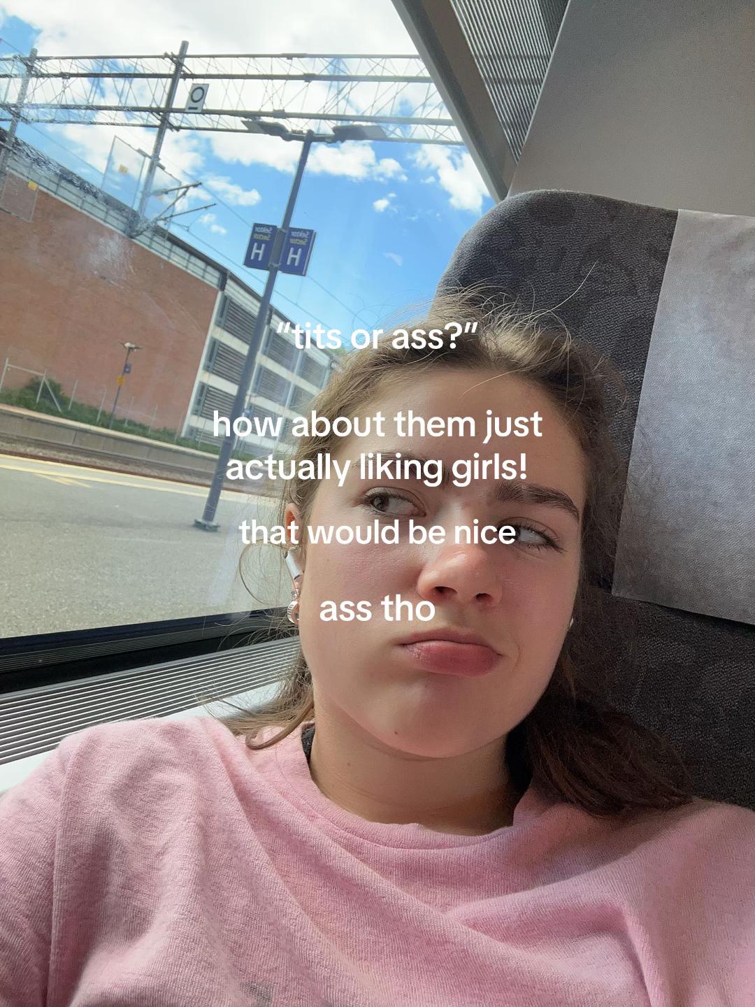@embla👑