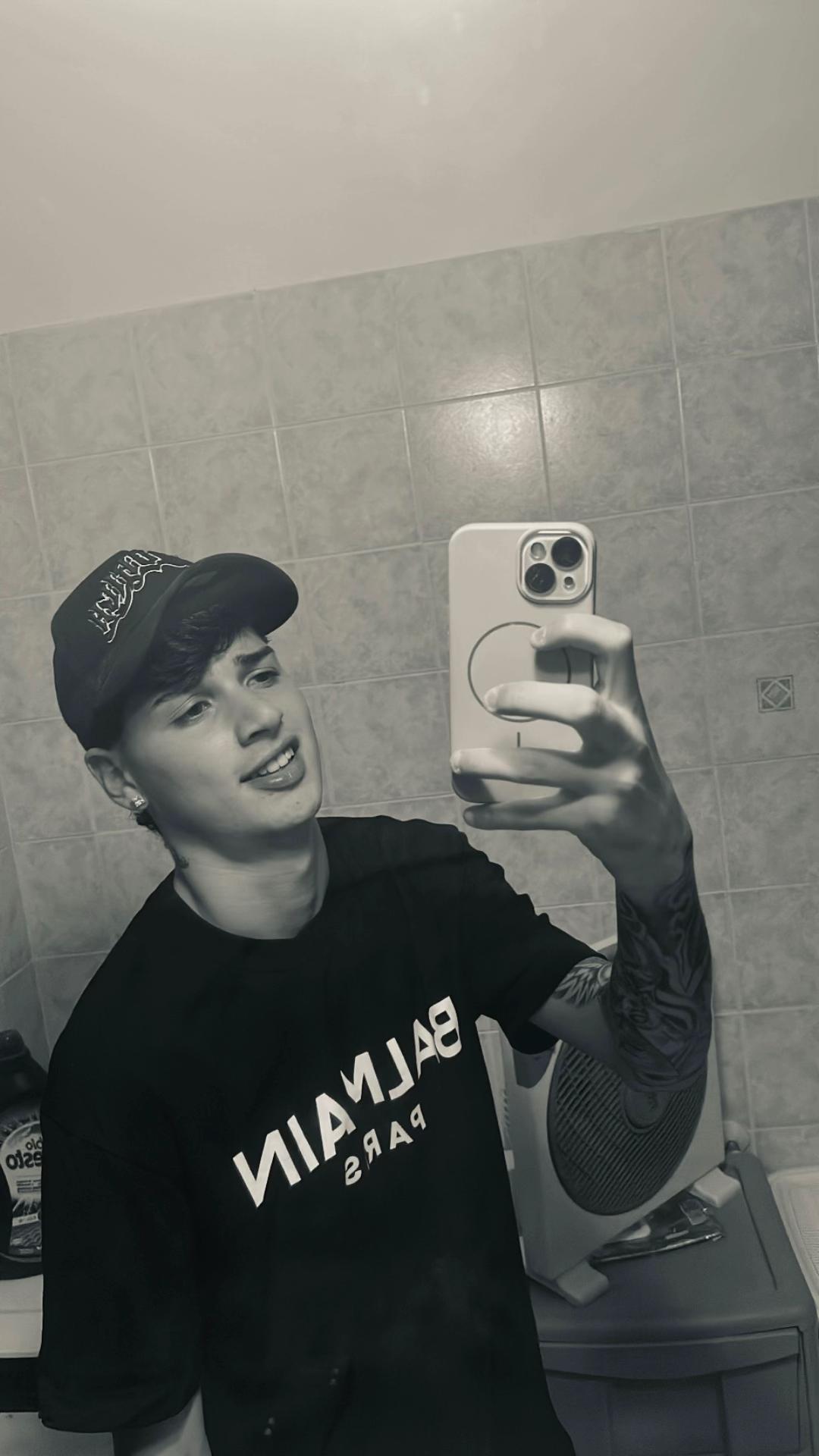 @Nico Mangraviti