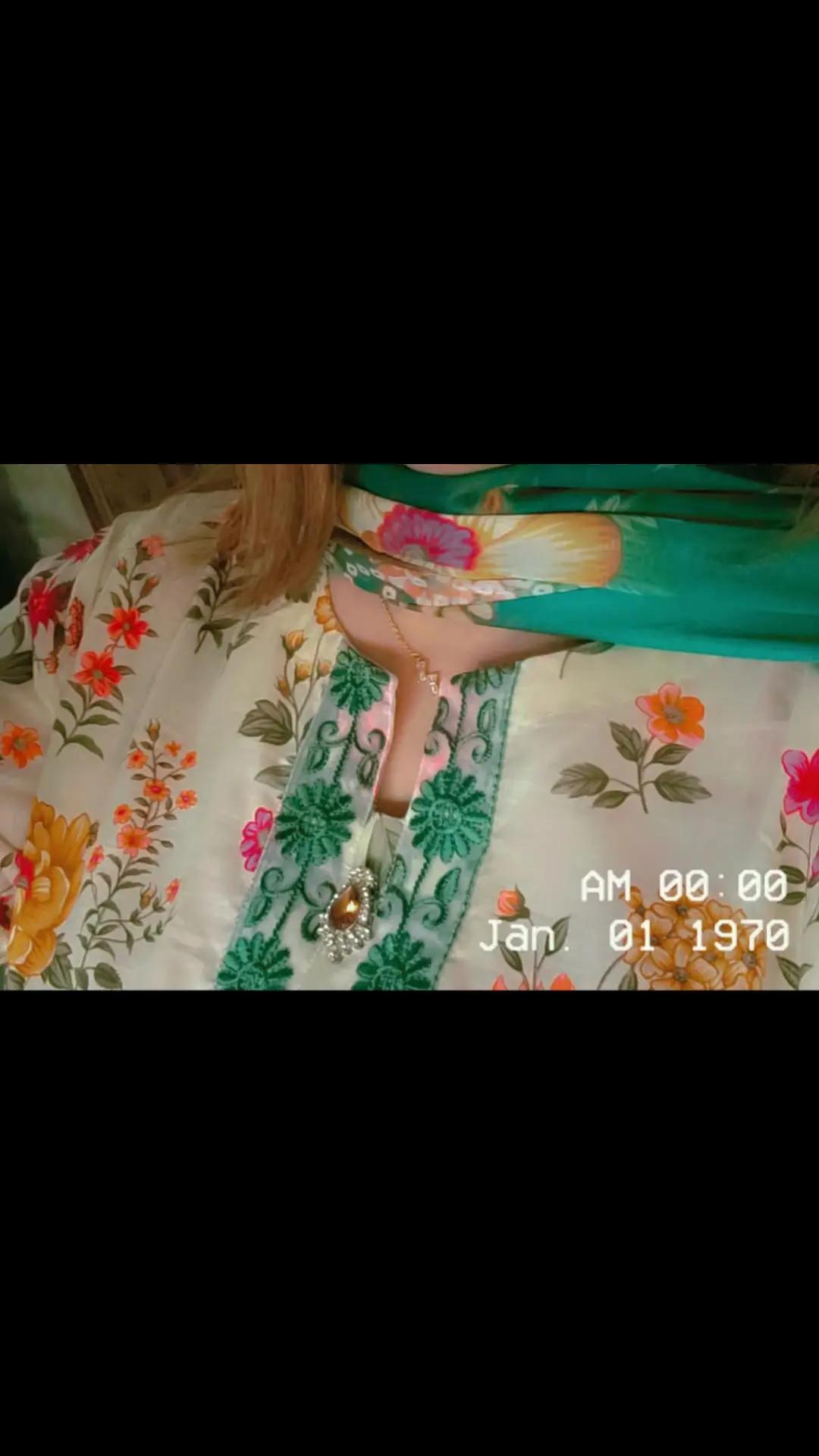 @Iqra🤍