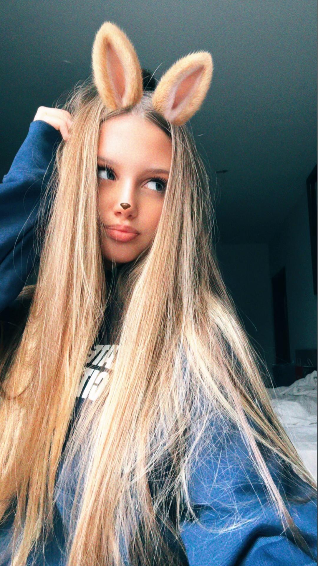 @вишенка🤙🏻