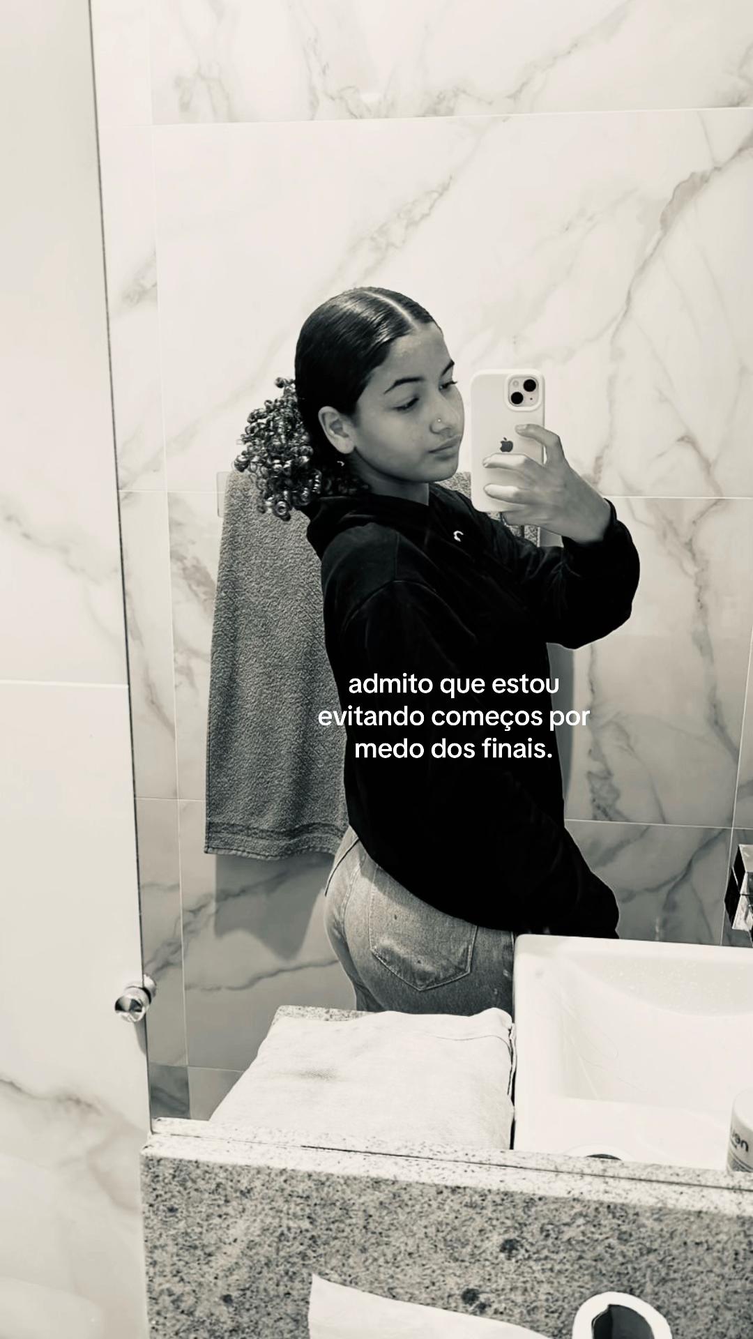 @yasmim