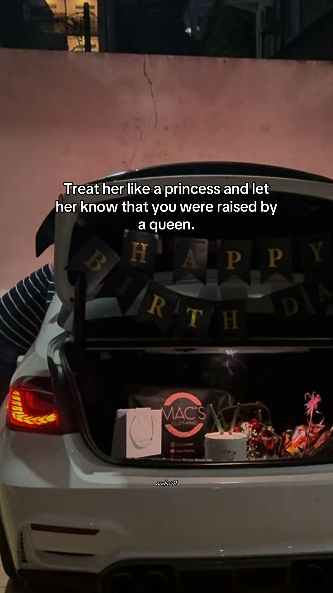 @AM 🕷️