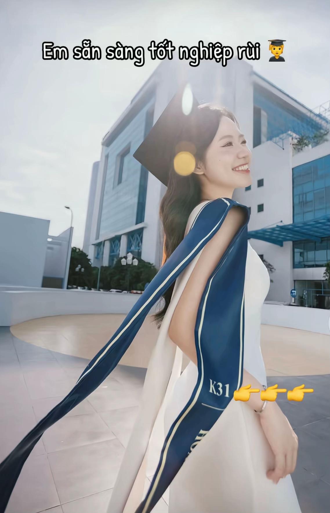 @Im Queen-Thuê đầm Bình Thạnh