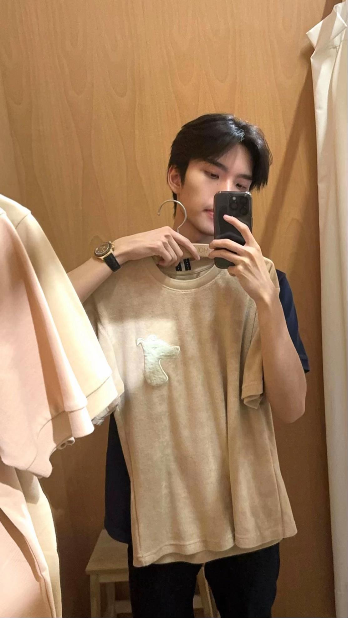 @มันนี่ชอบอยู่บ้าน