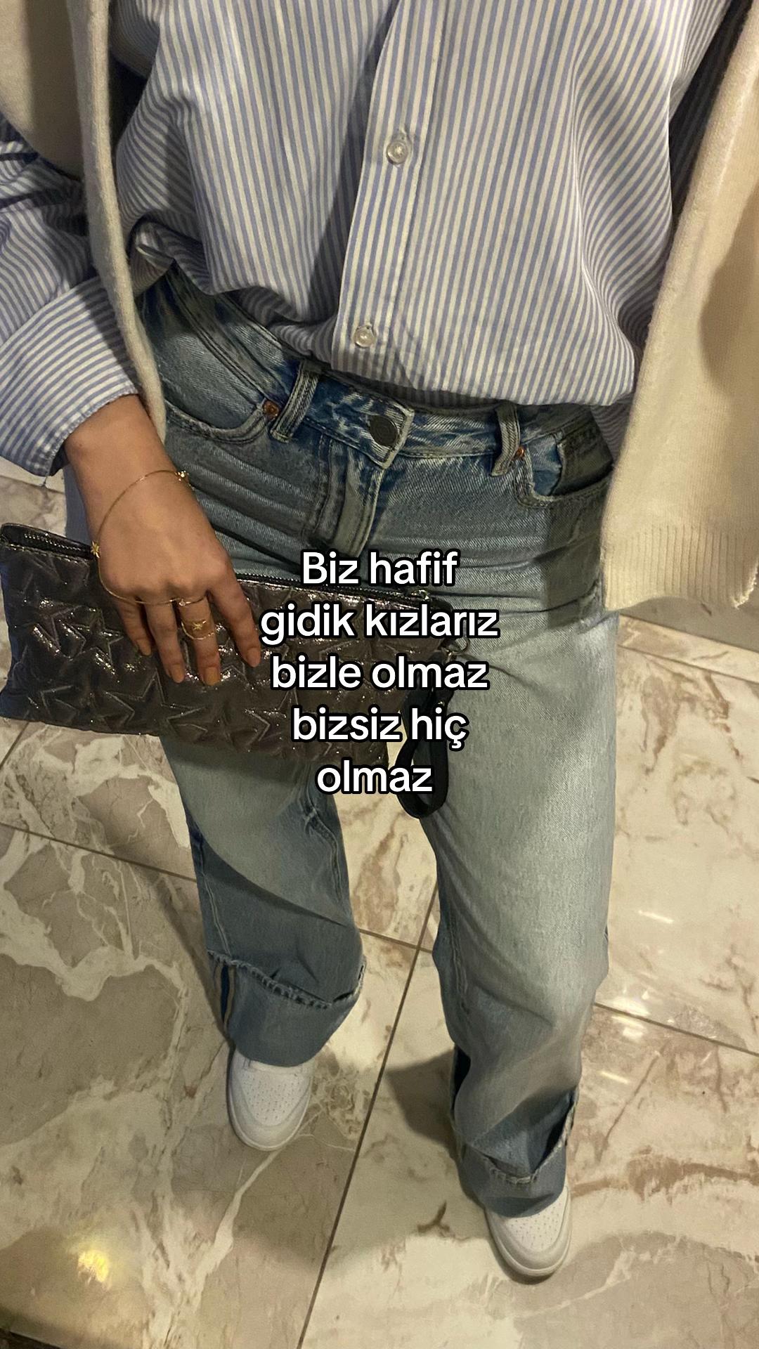 @𝒮𝑒𝓃𝒶