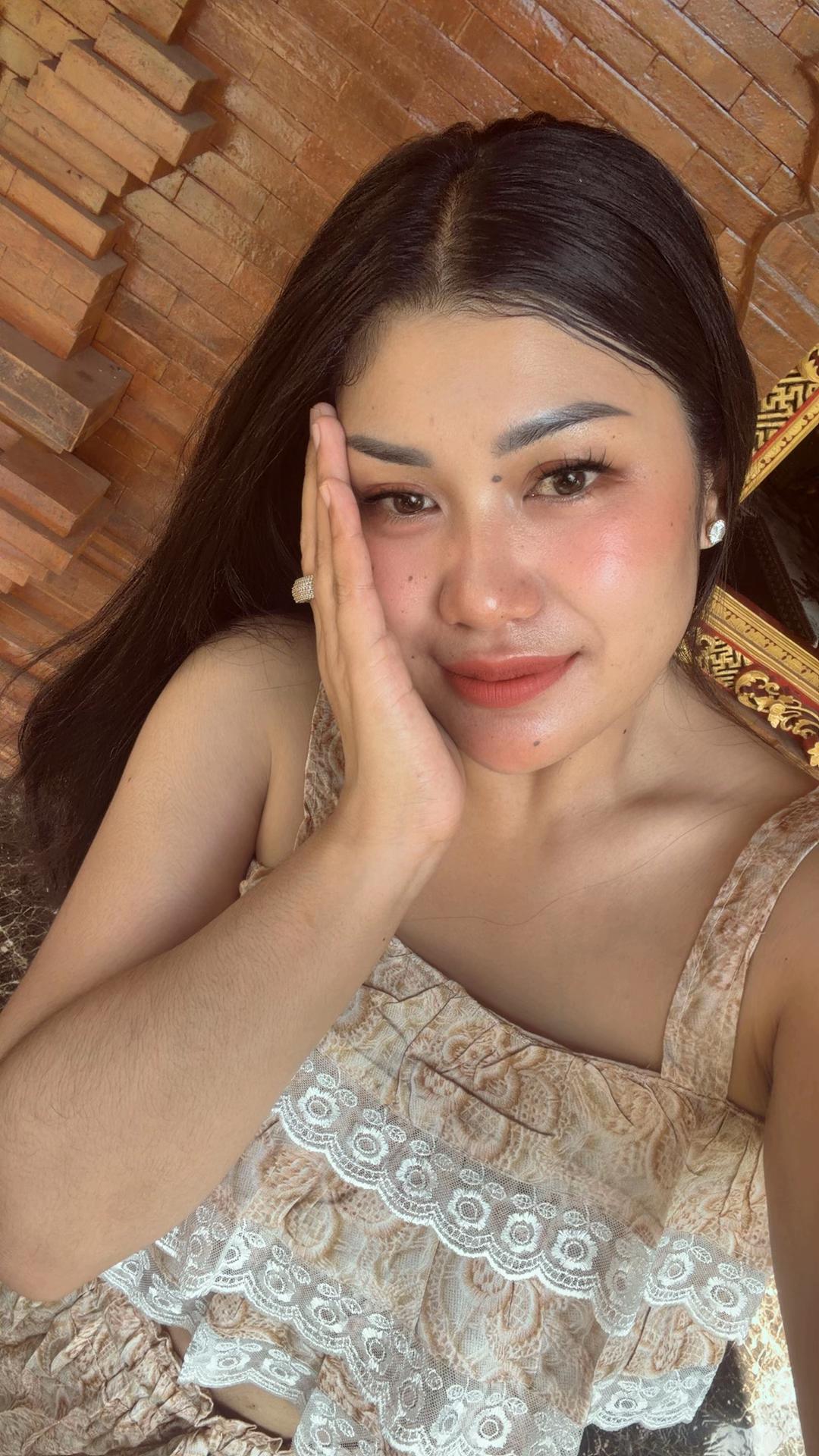 @AyuNita