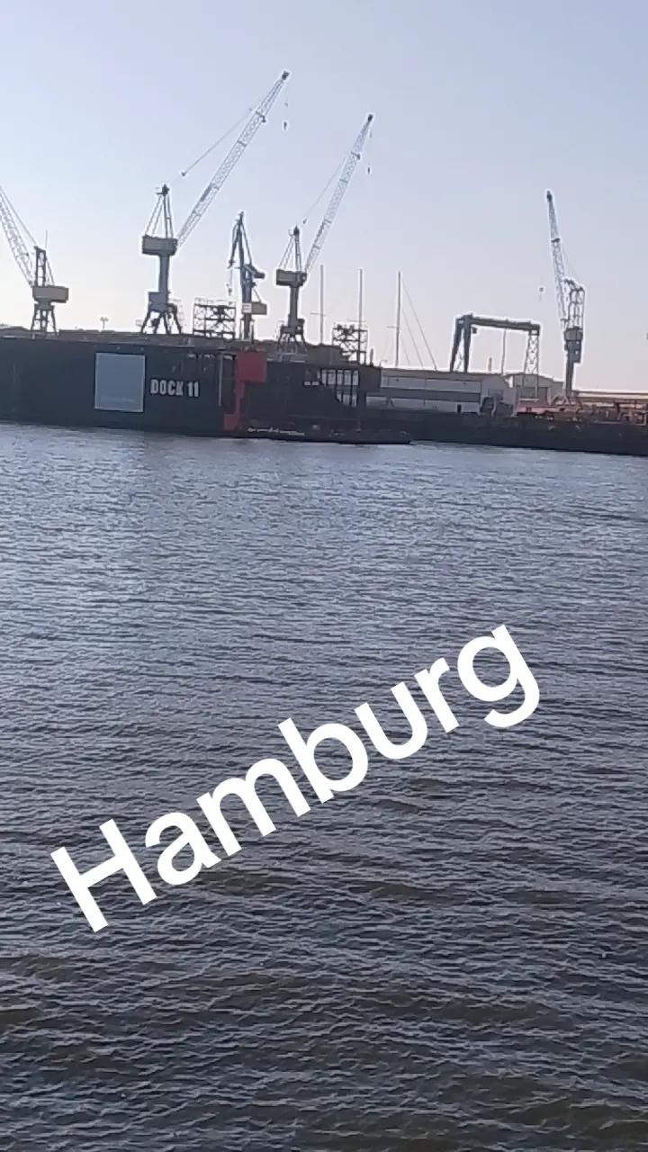 @🔮Gabriella 🇩🇪Hamburg 🇷🇴🔮