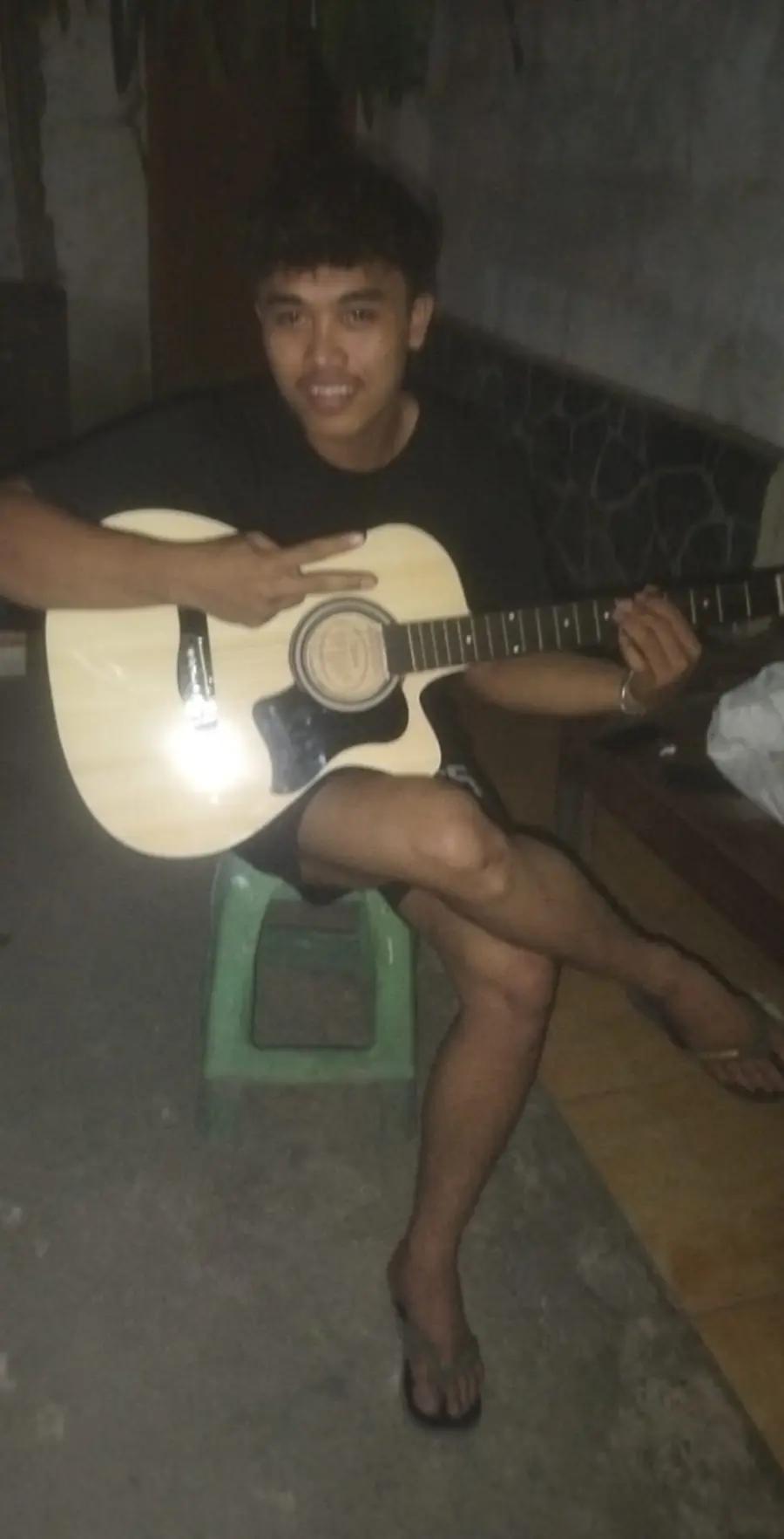 @Hanung Gitar Purwakarta