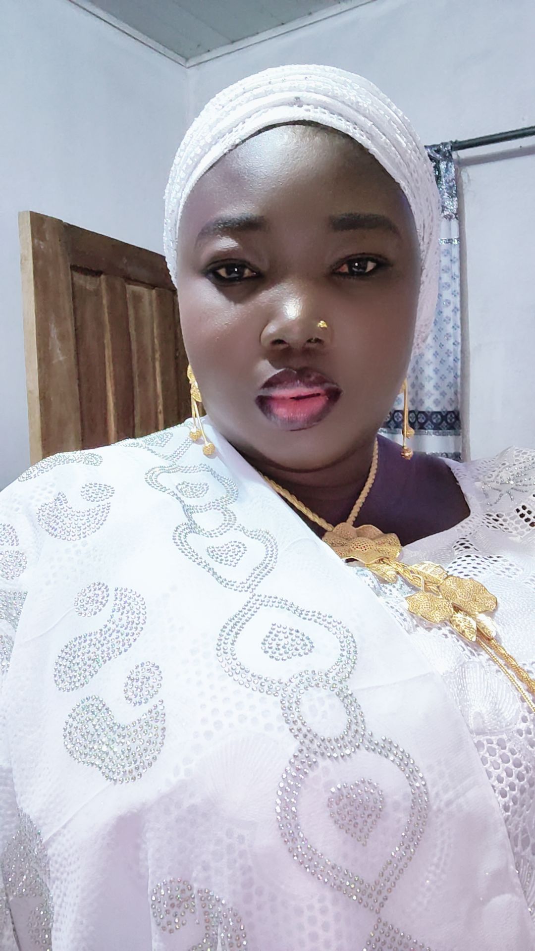 @surpriseb1 ,Adunni Ade