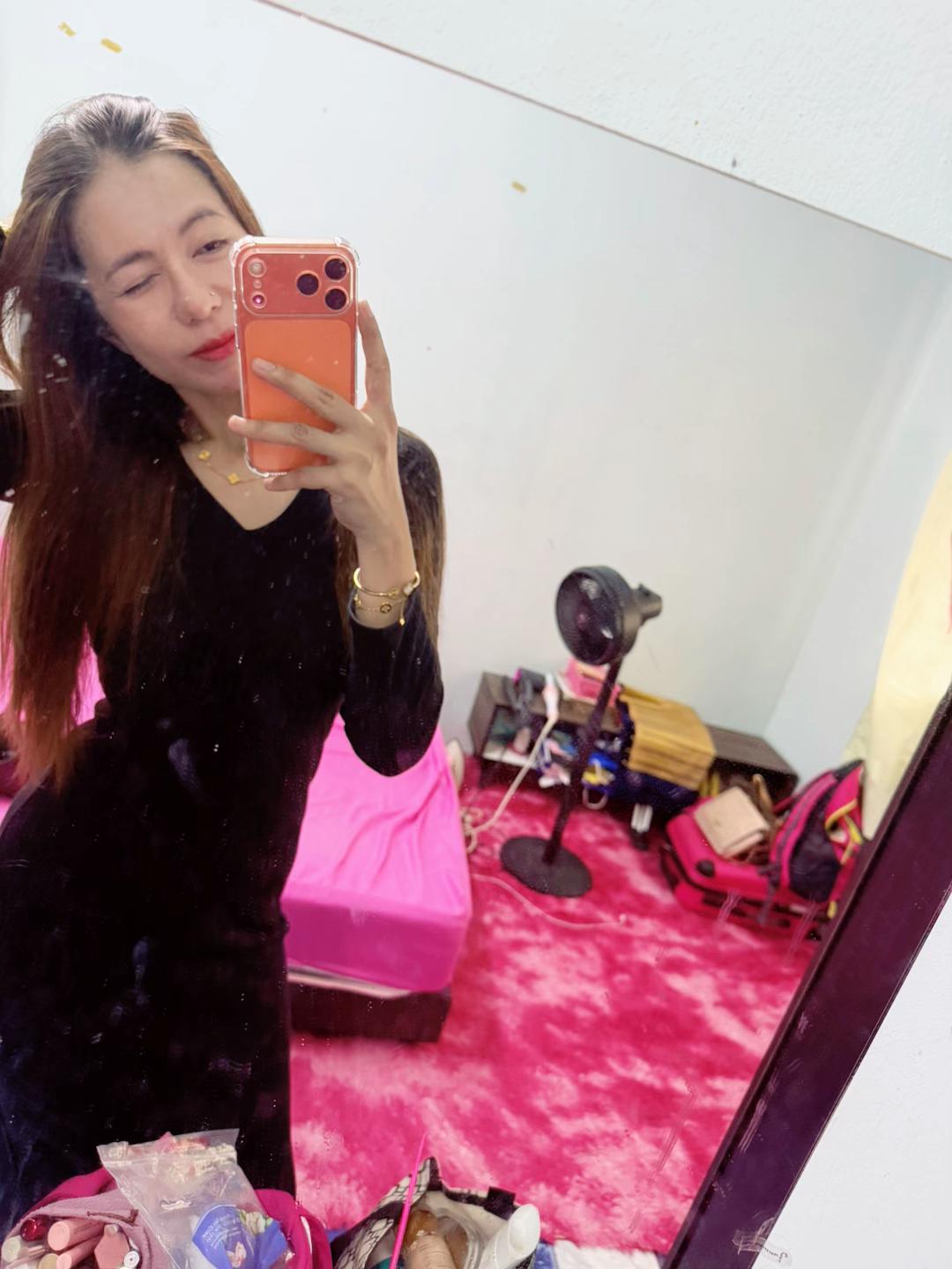 @N.Ain J
