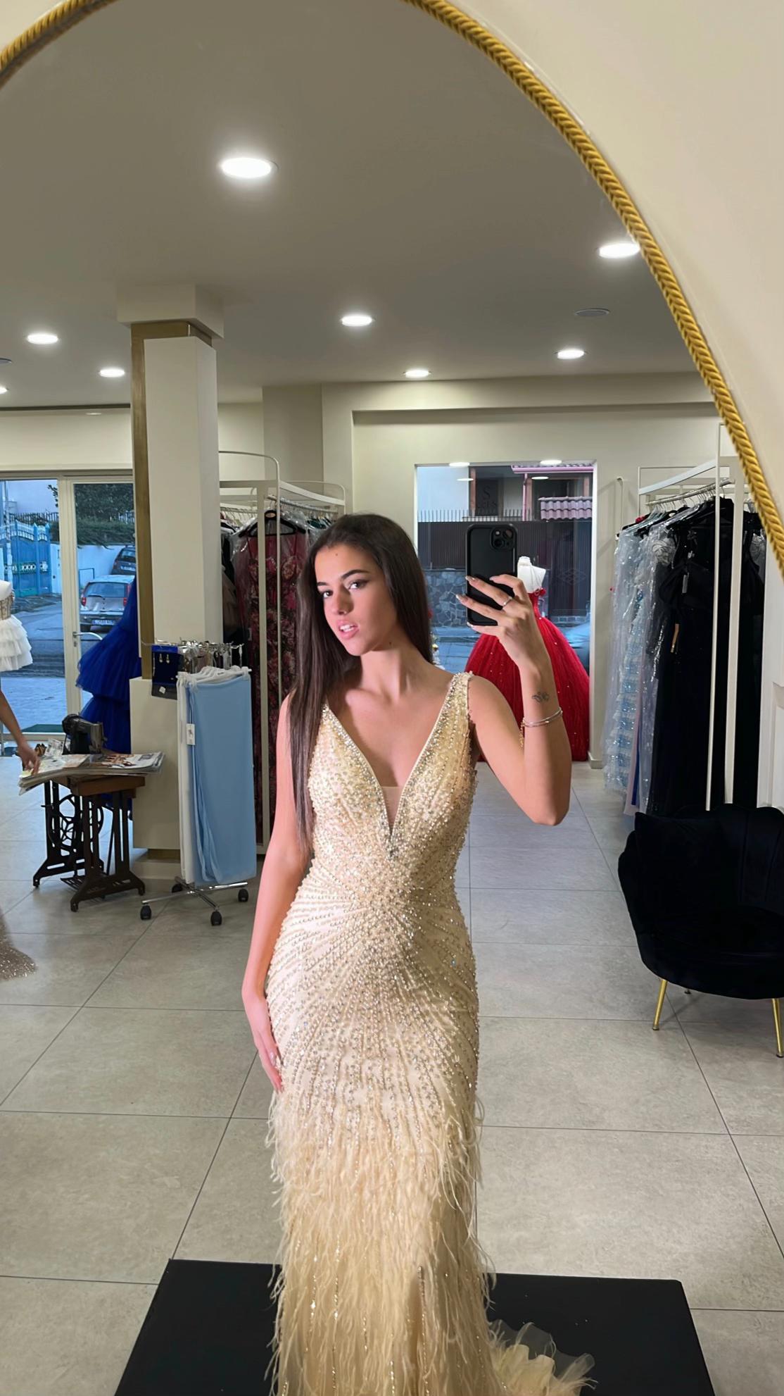 @sabrina