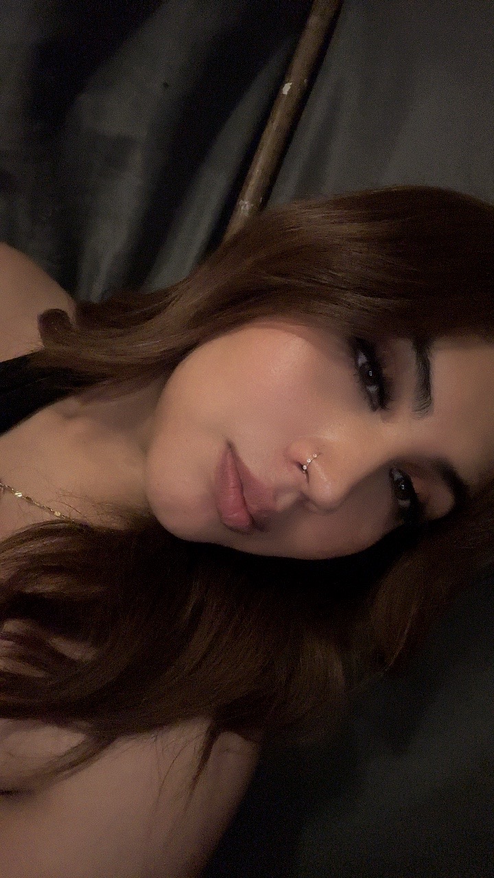 @✨