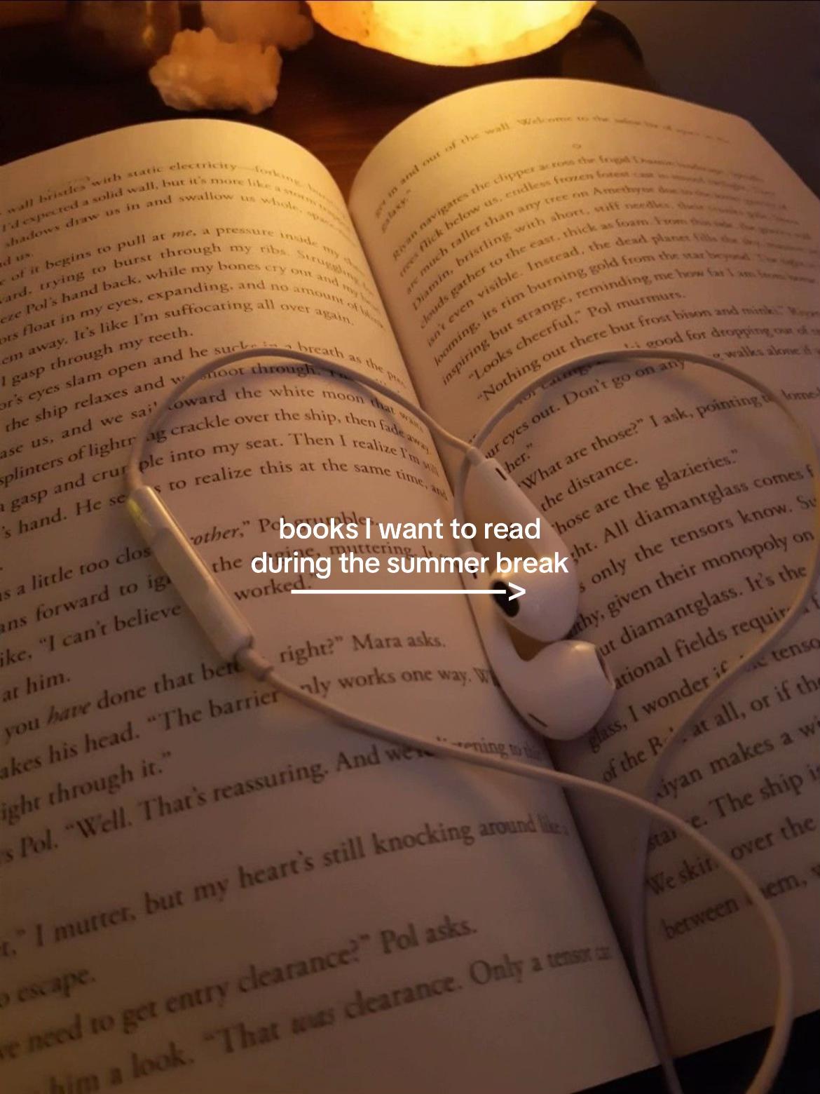 @hazel 📚