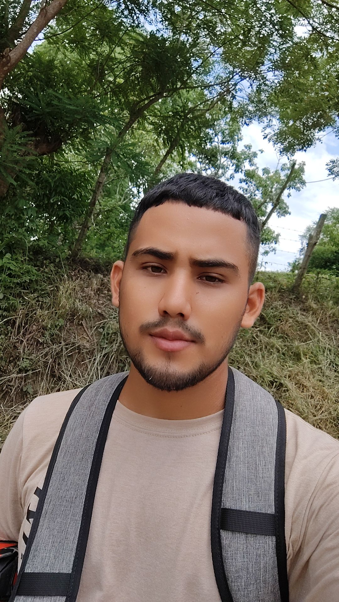 @Daniel Mejía