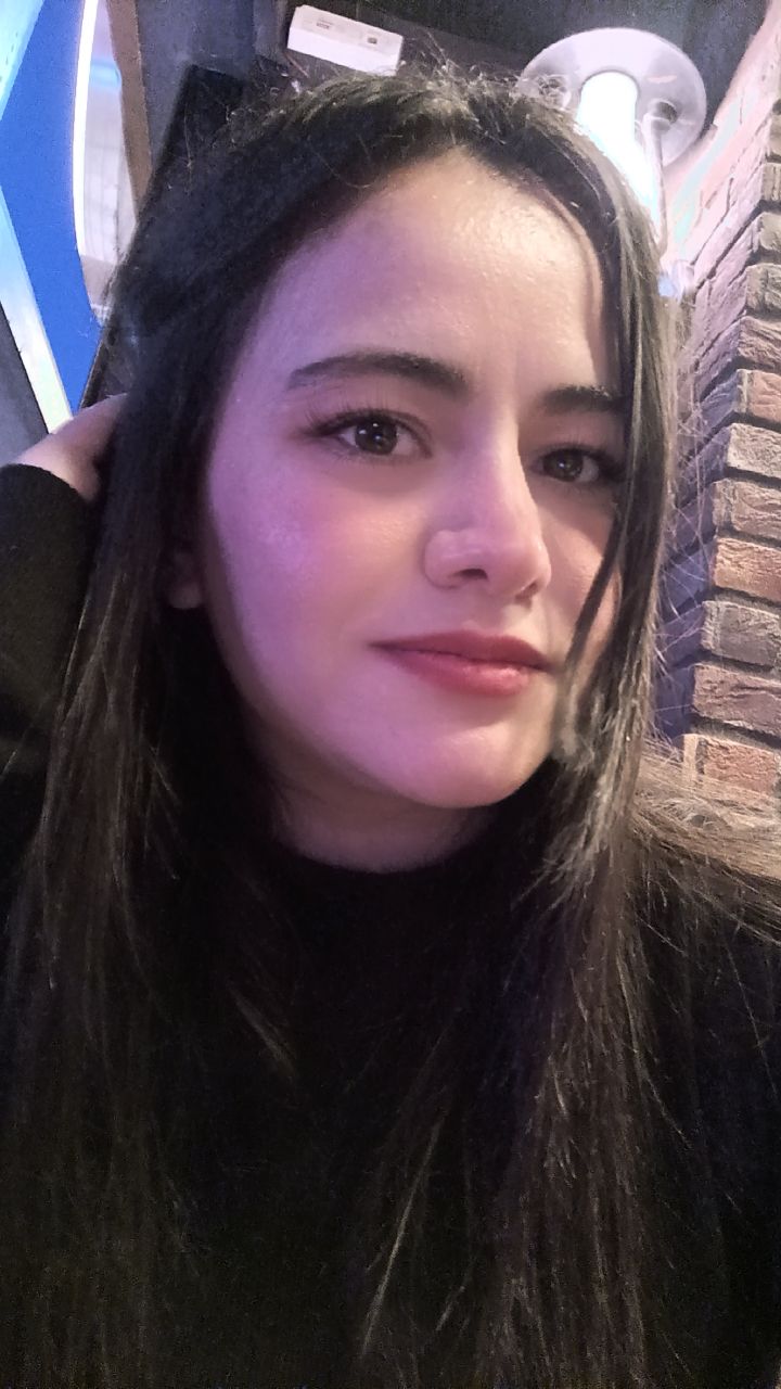 @Cemile Akyasan