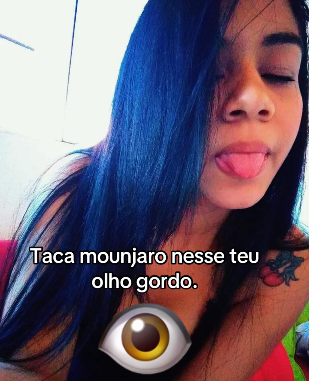 @Monique Vieira 🥂