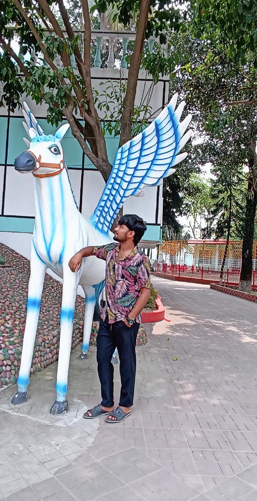 @(◕‿◕) রাজা মশাই (&bull;◡&bull;)