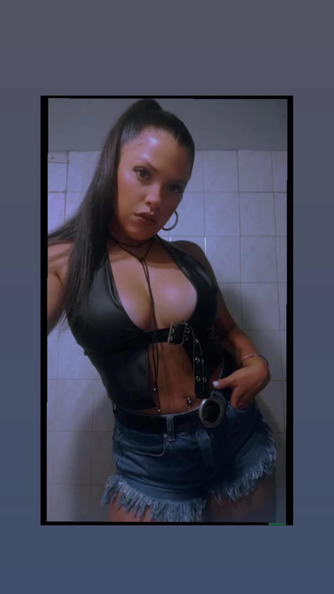 @vikiaballay