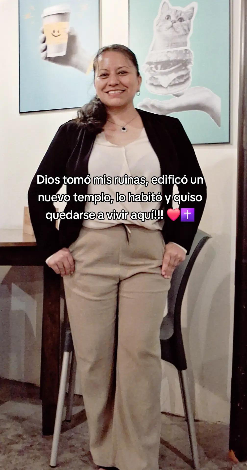 @Móɳιƈα Mσɠσʅʅóɳ ✨️💕