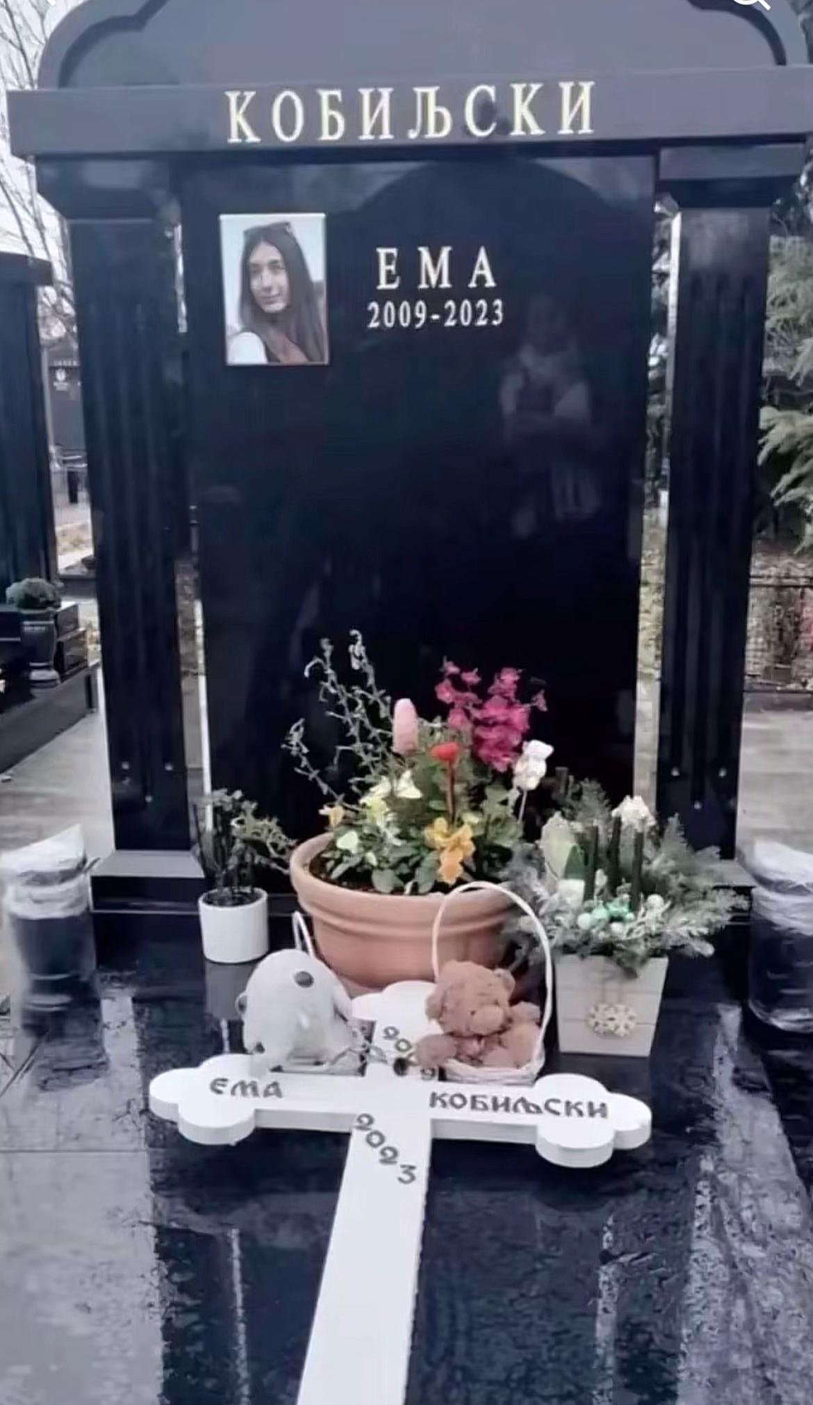 @𝑬𝒎𝒂 𝑲𝒐𝒃𝒊𝒍𝒋𝒔𝒌𝒊✨🎀🤍