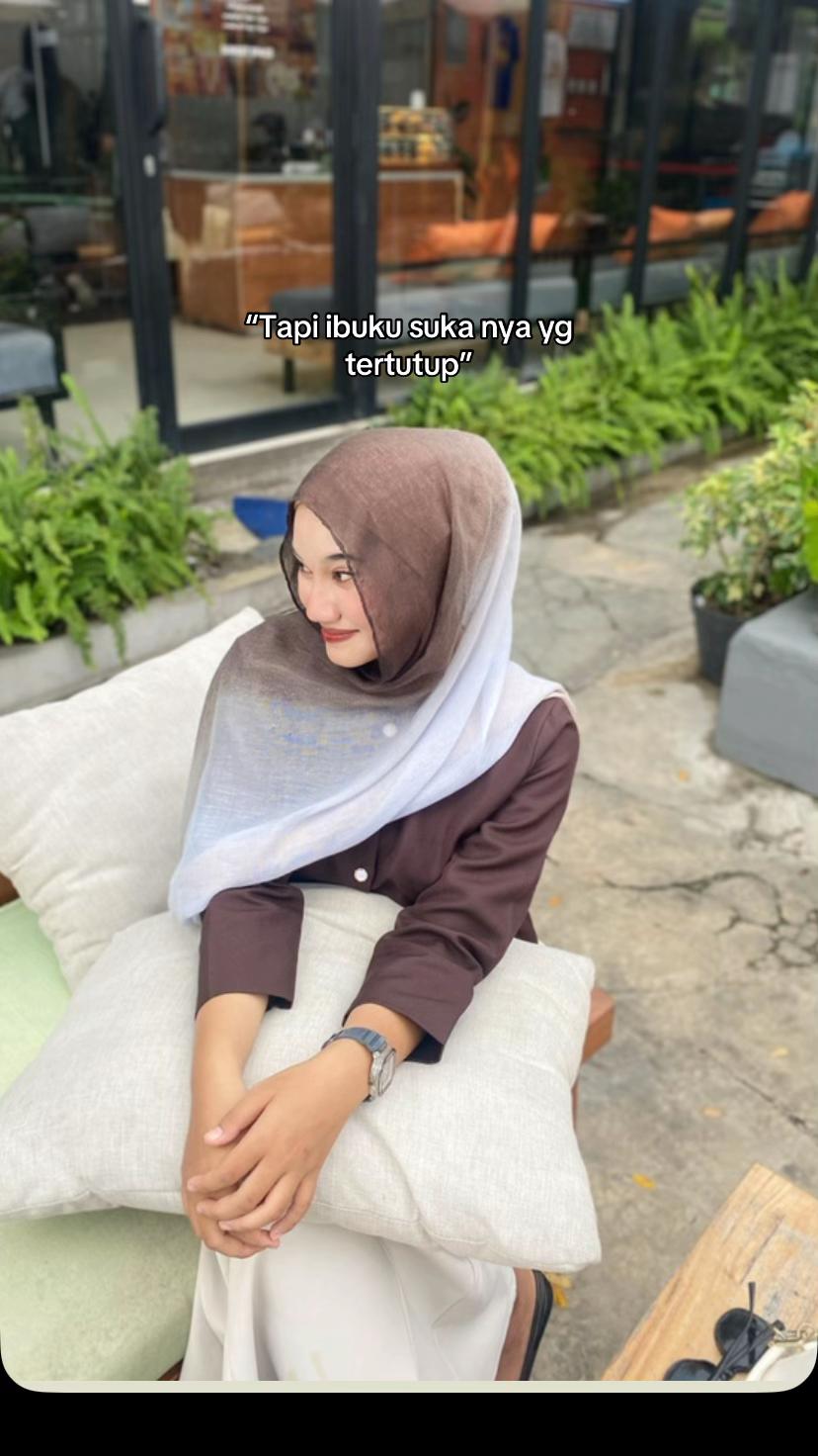 @Faniaaa