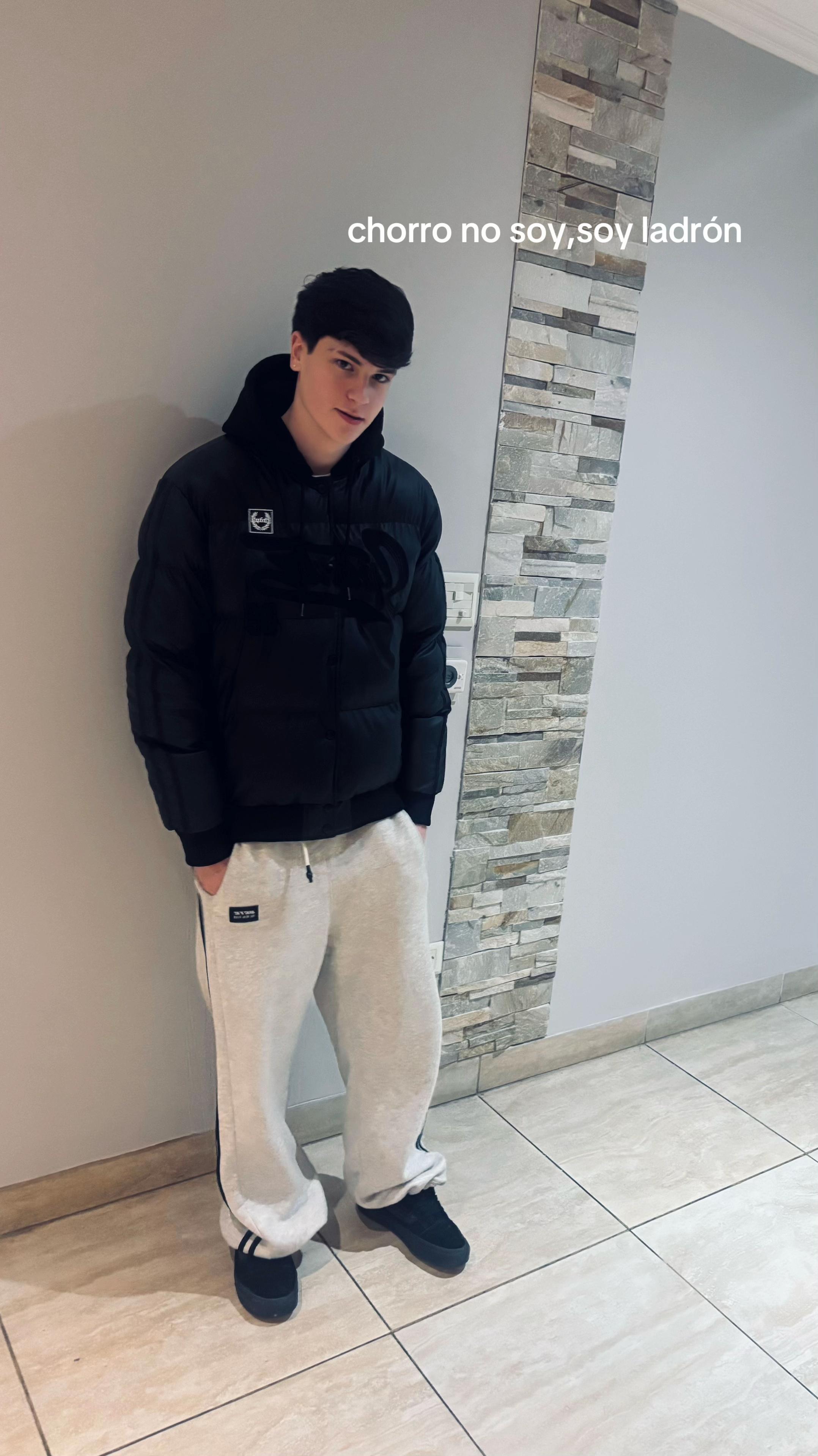 @Benjaaaprivv_