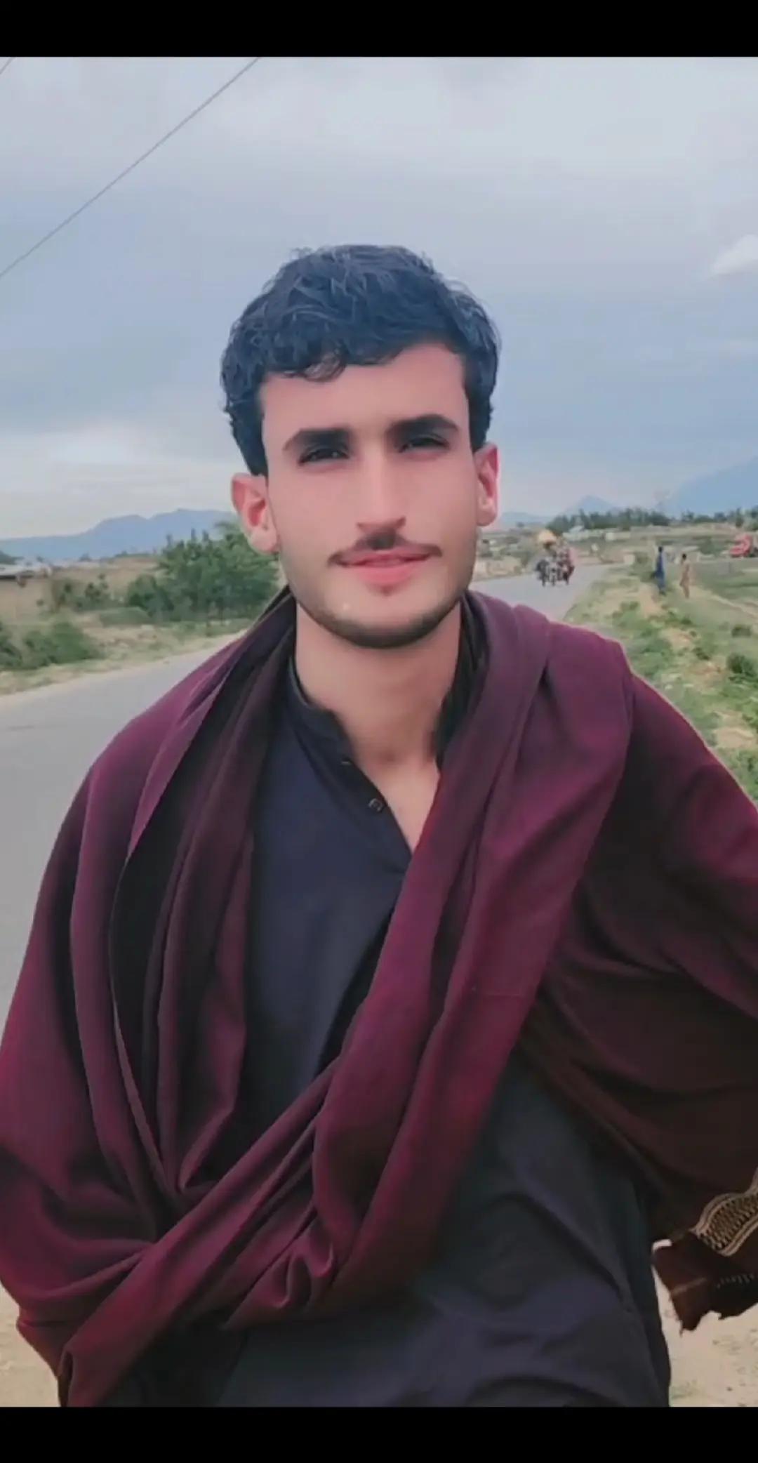 @Tariq khan 324