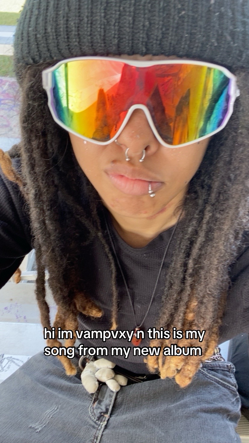 @✰𝒱ⲗᥡ✰