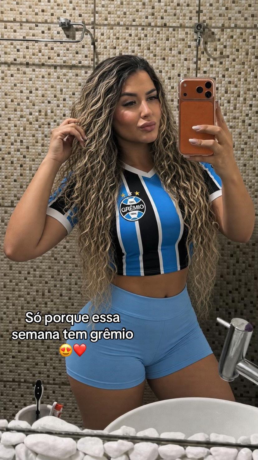 @Lara Emanuelle
