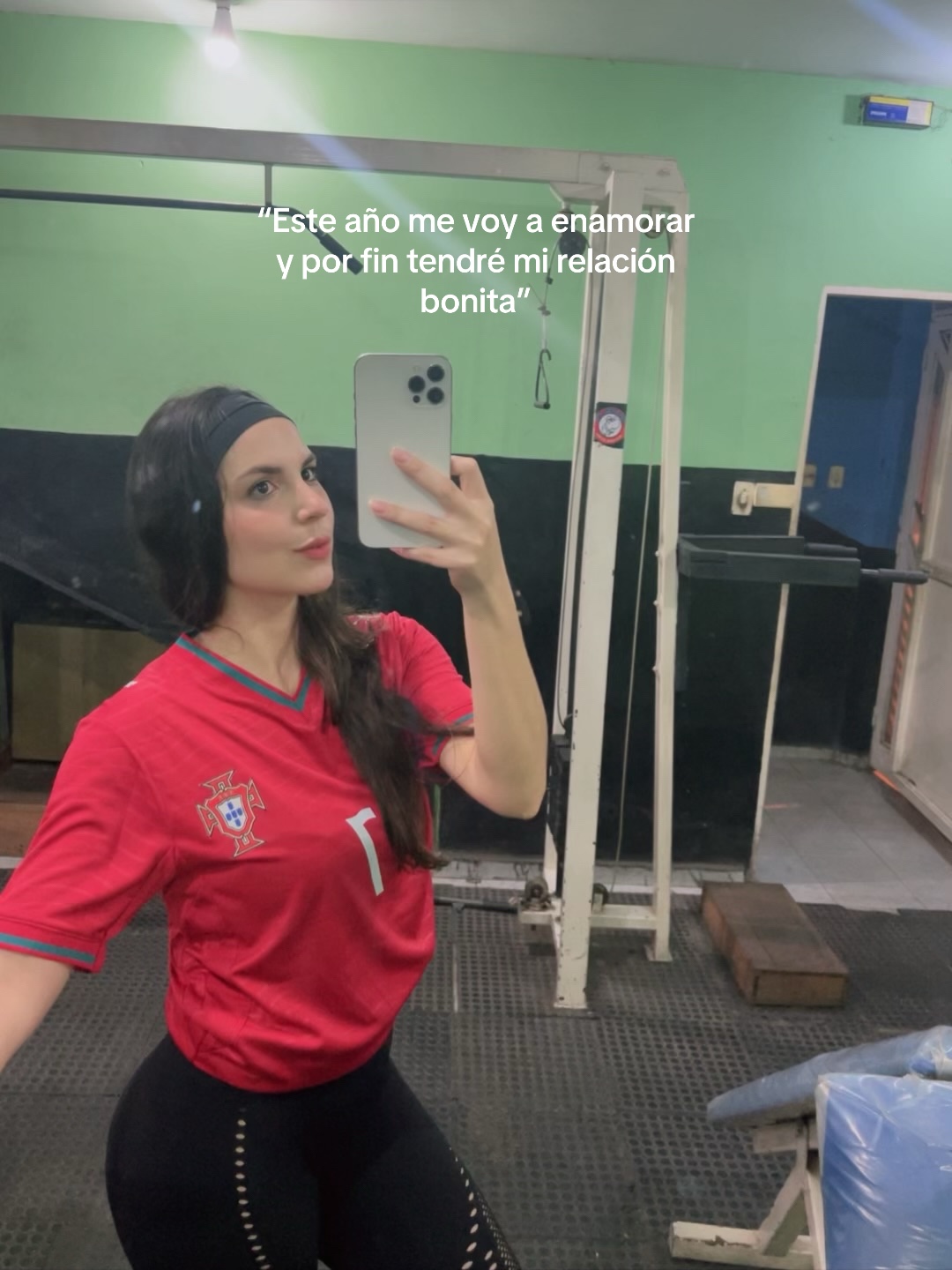@𝗟𝗢𝗥𝗘𝗫𝗬✰