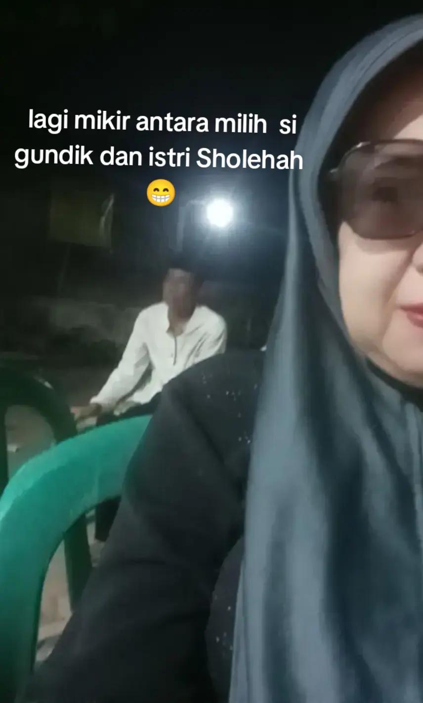 @ratna sari dewi