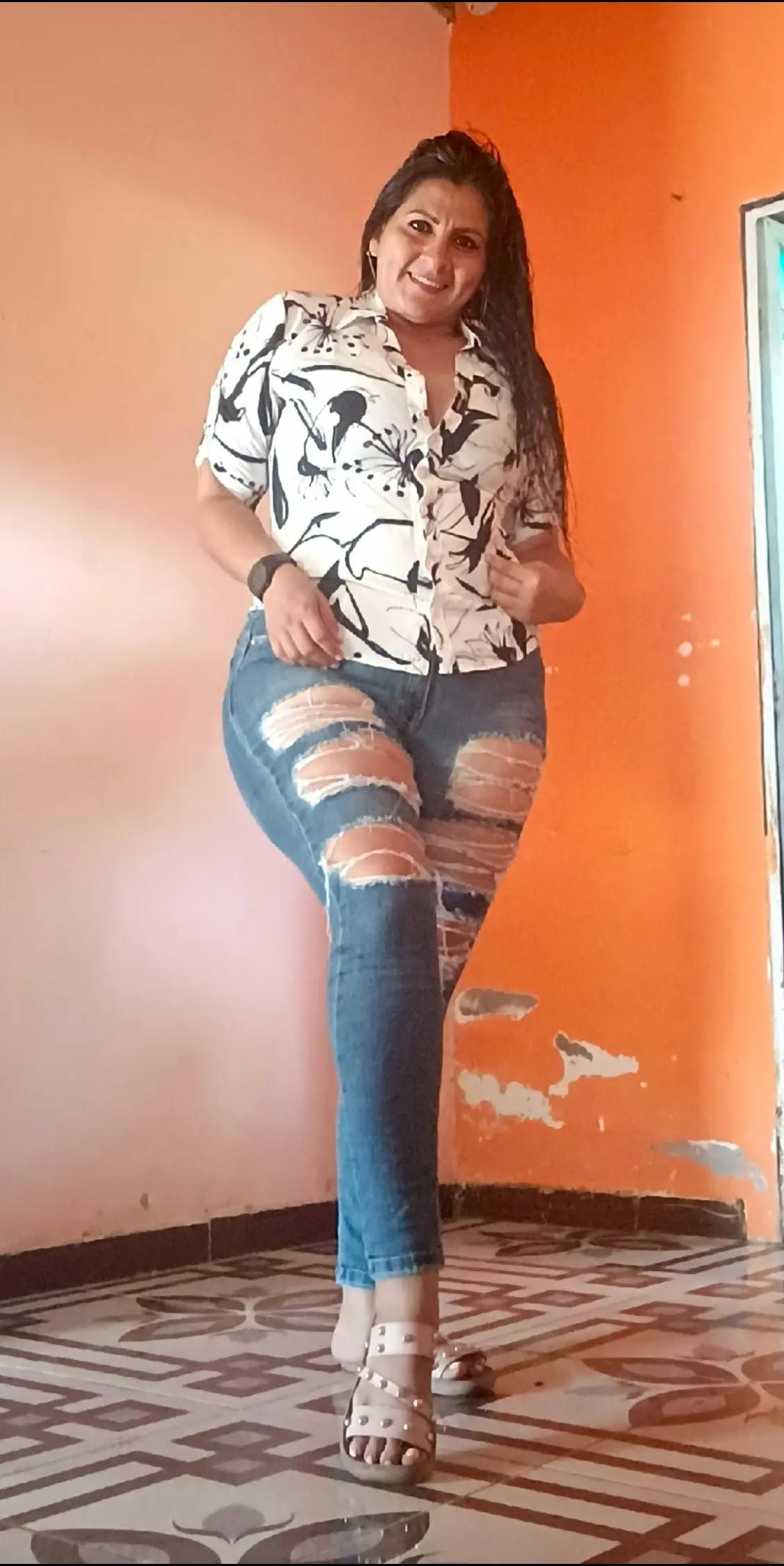 @jessicazambrano