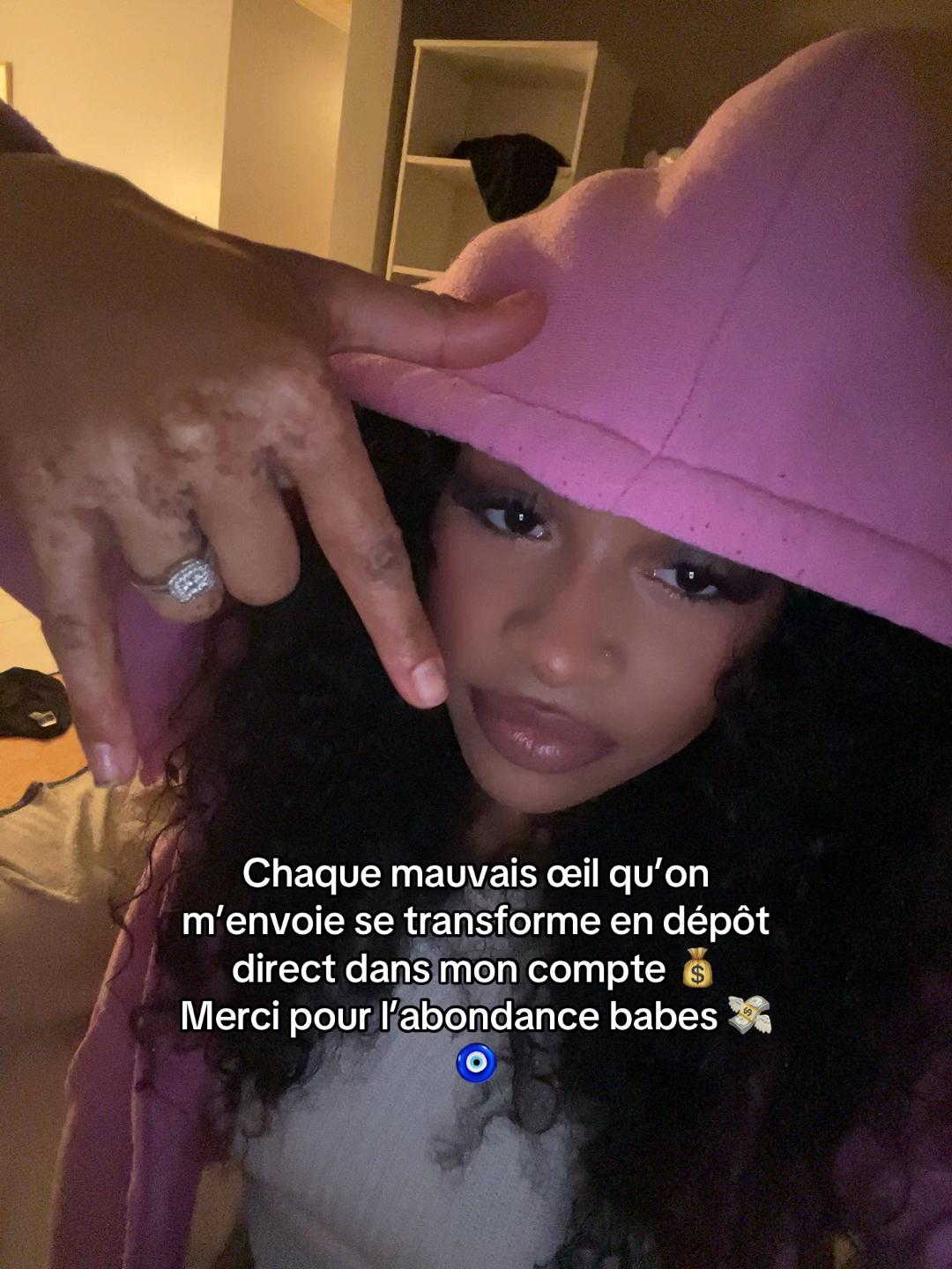 @𝓛𝓪 𝓑𝓪𝓻𝓸𝓷𝓷𝓮 👑 🔮