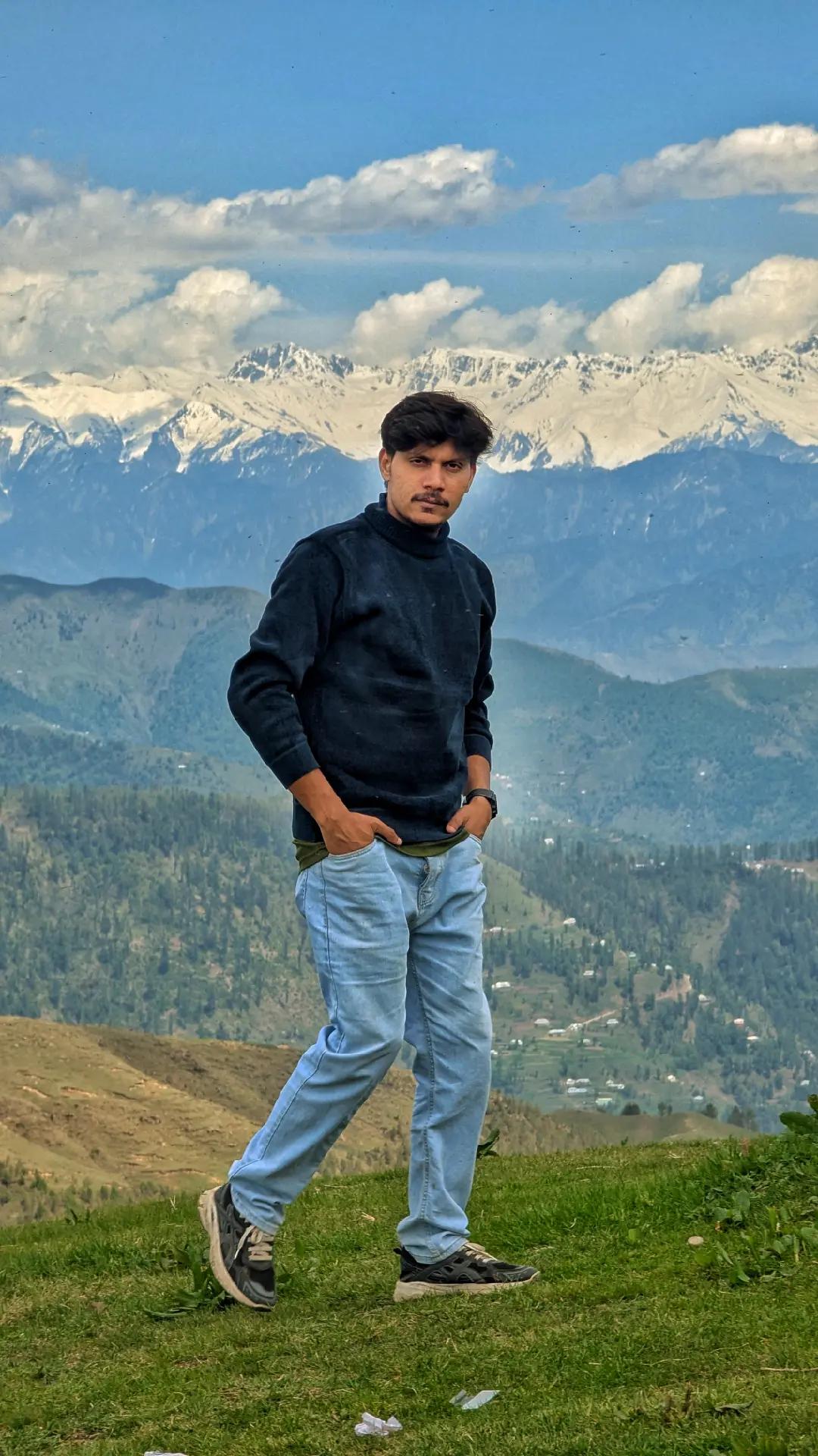 @🍁ÂLîqureshi14🏴⚔️🎸