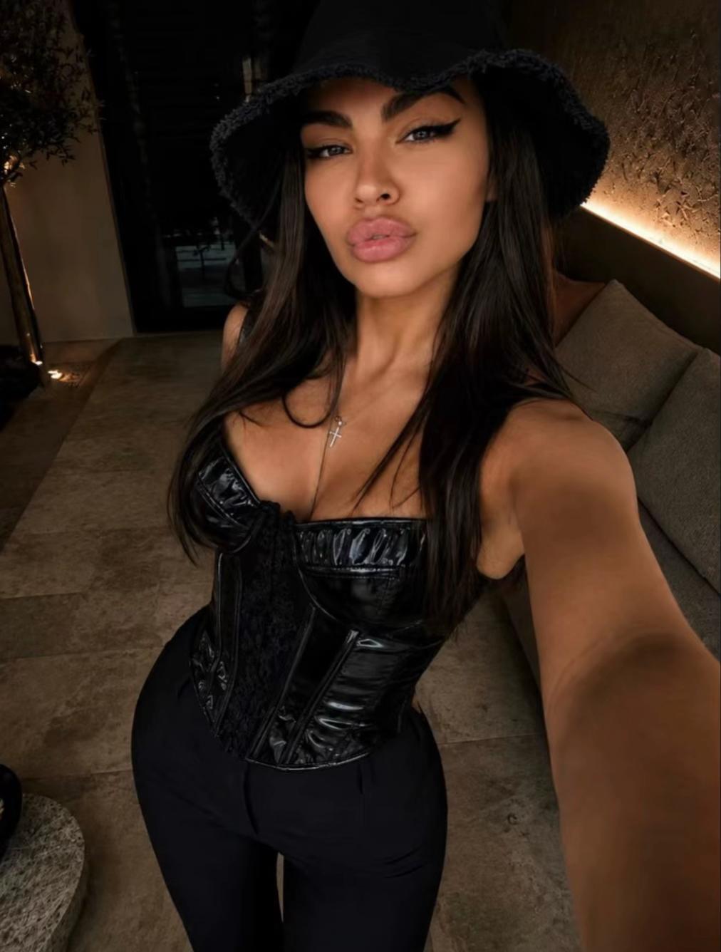 @👸QueenLena👸