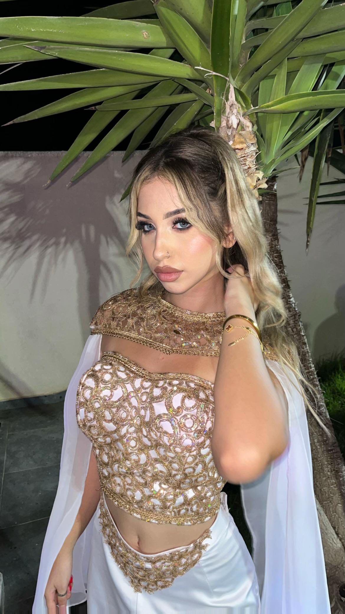 @chadeeee