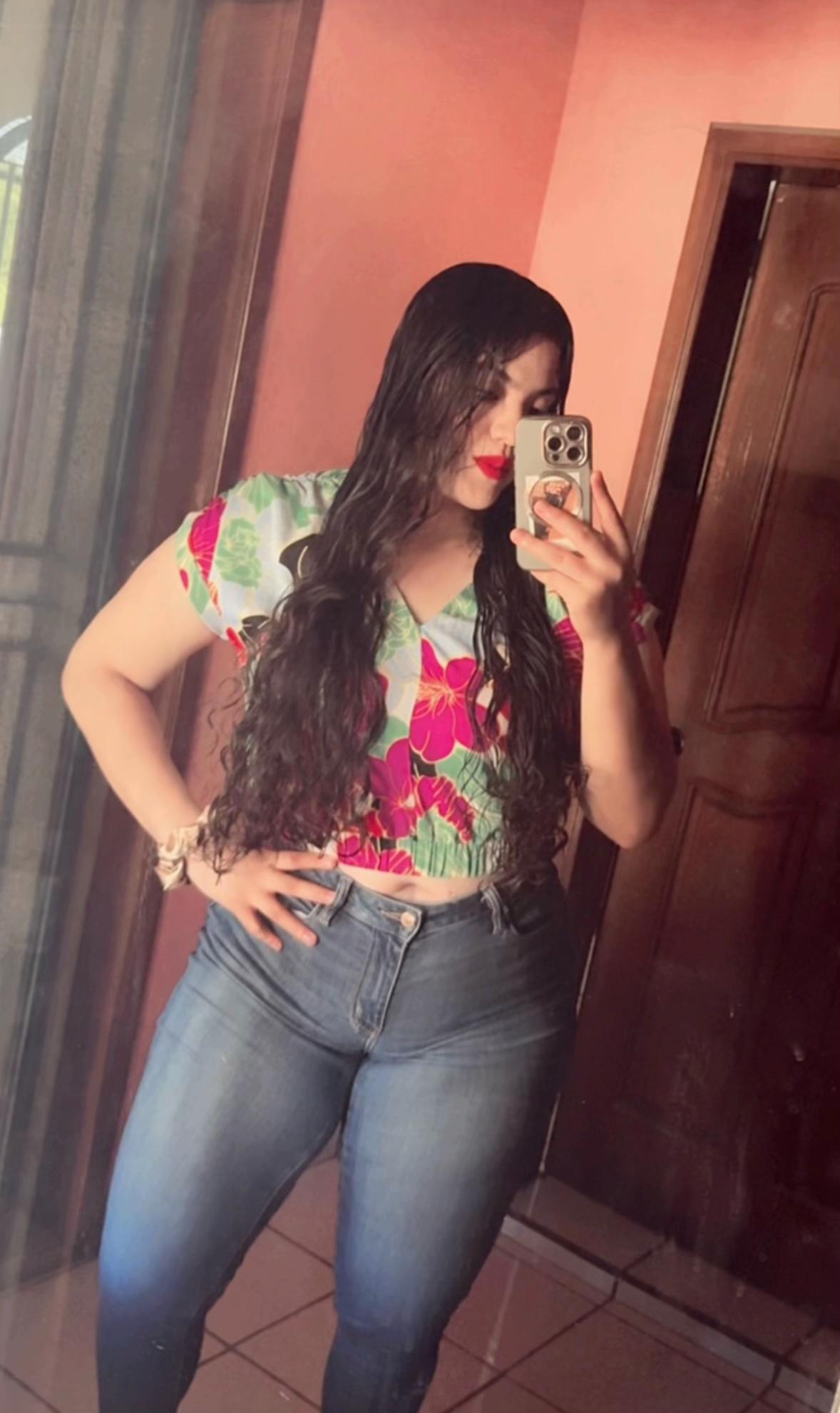 @Aylin Pazos