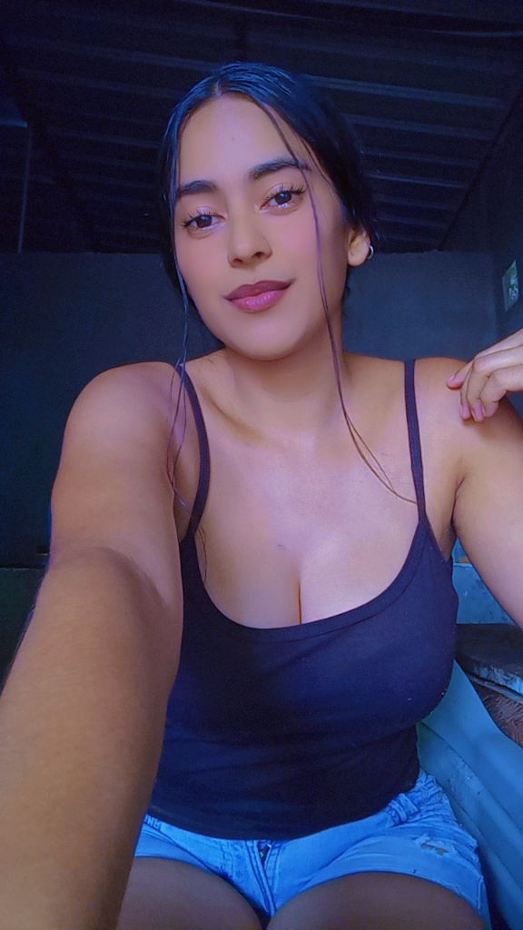 @Andrea 🩷🦋