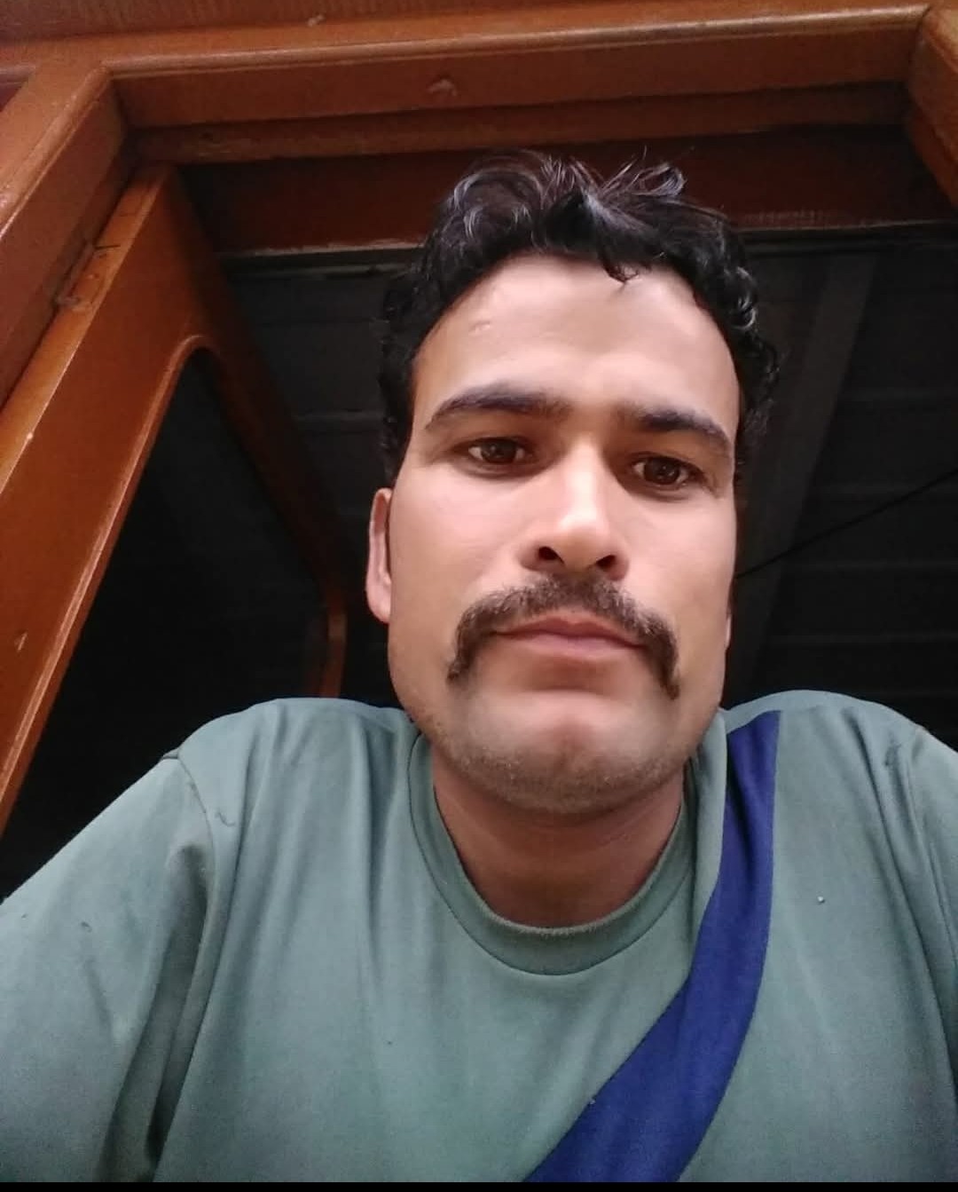 @user432102862