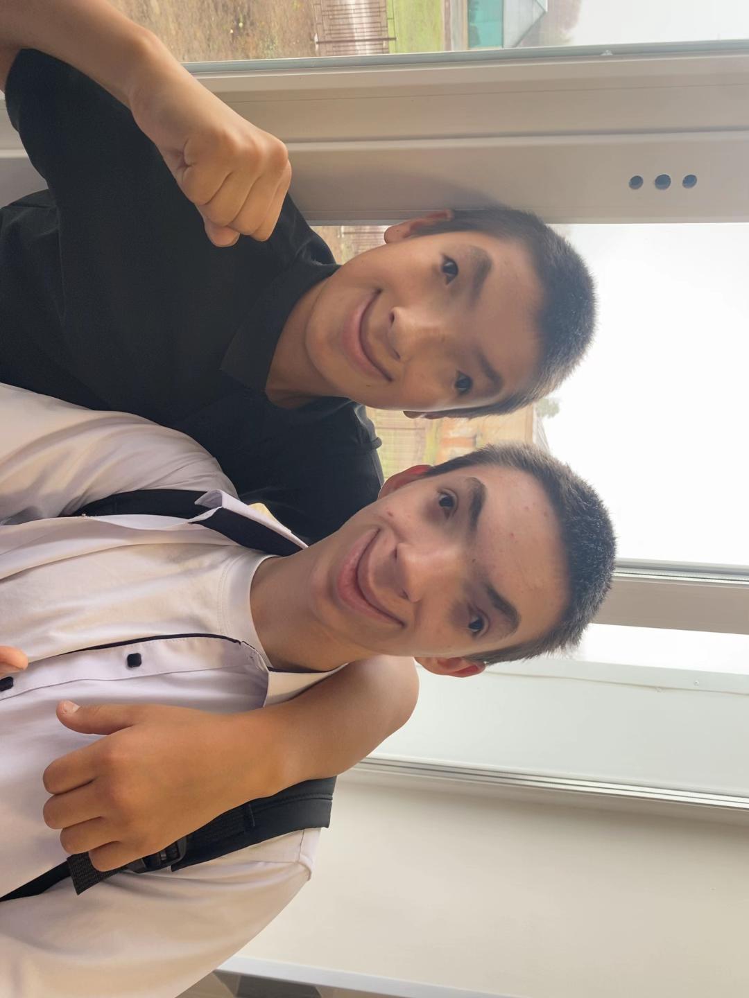 @pytzz