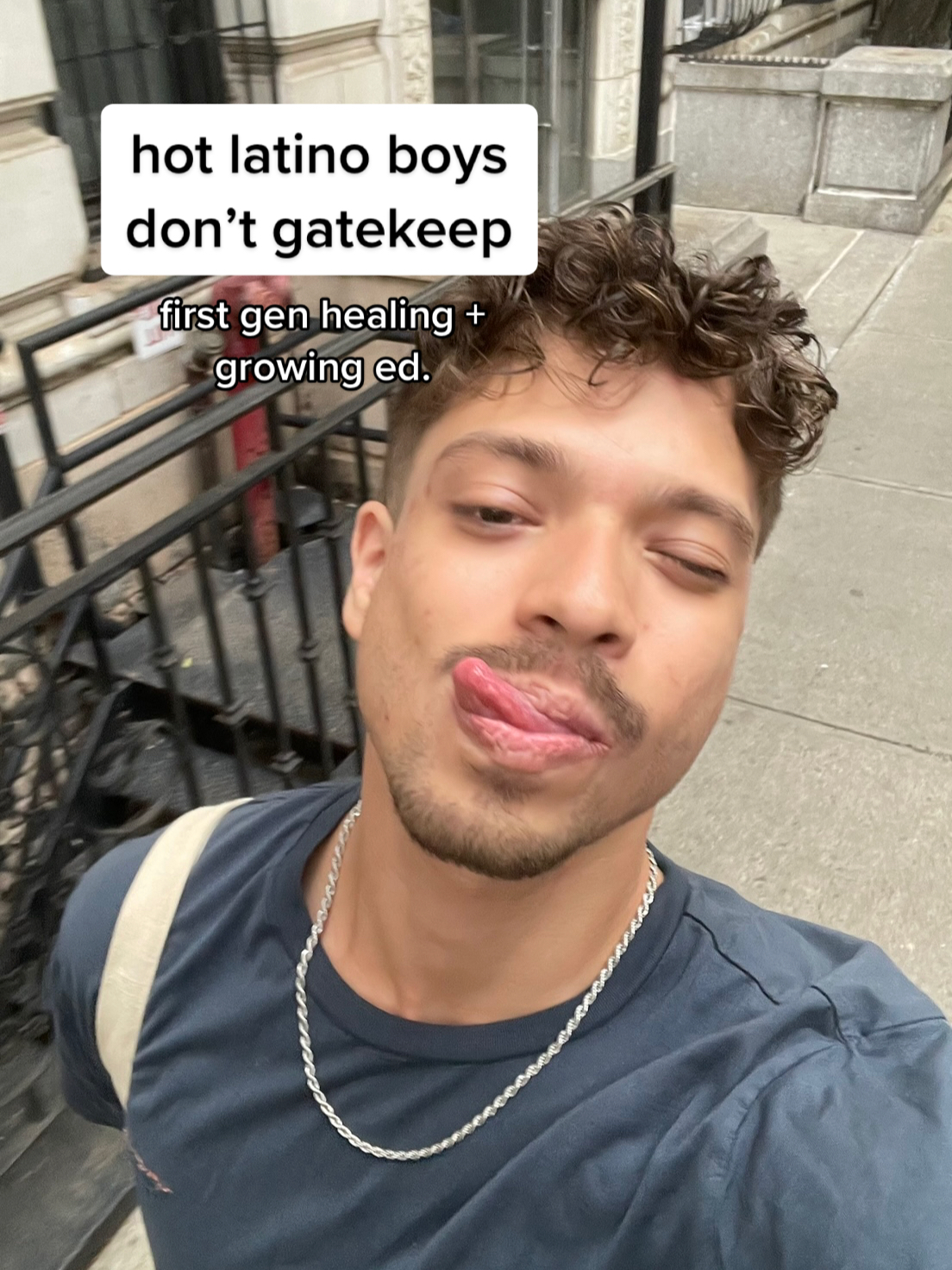 @itsjulianpineda