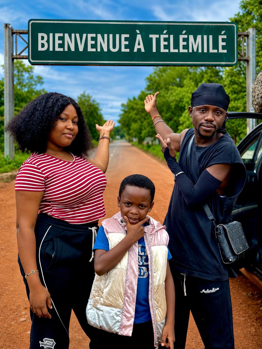 @NOVA SMITH ET FILS đŹđł