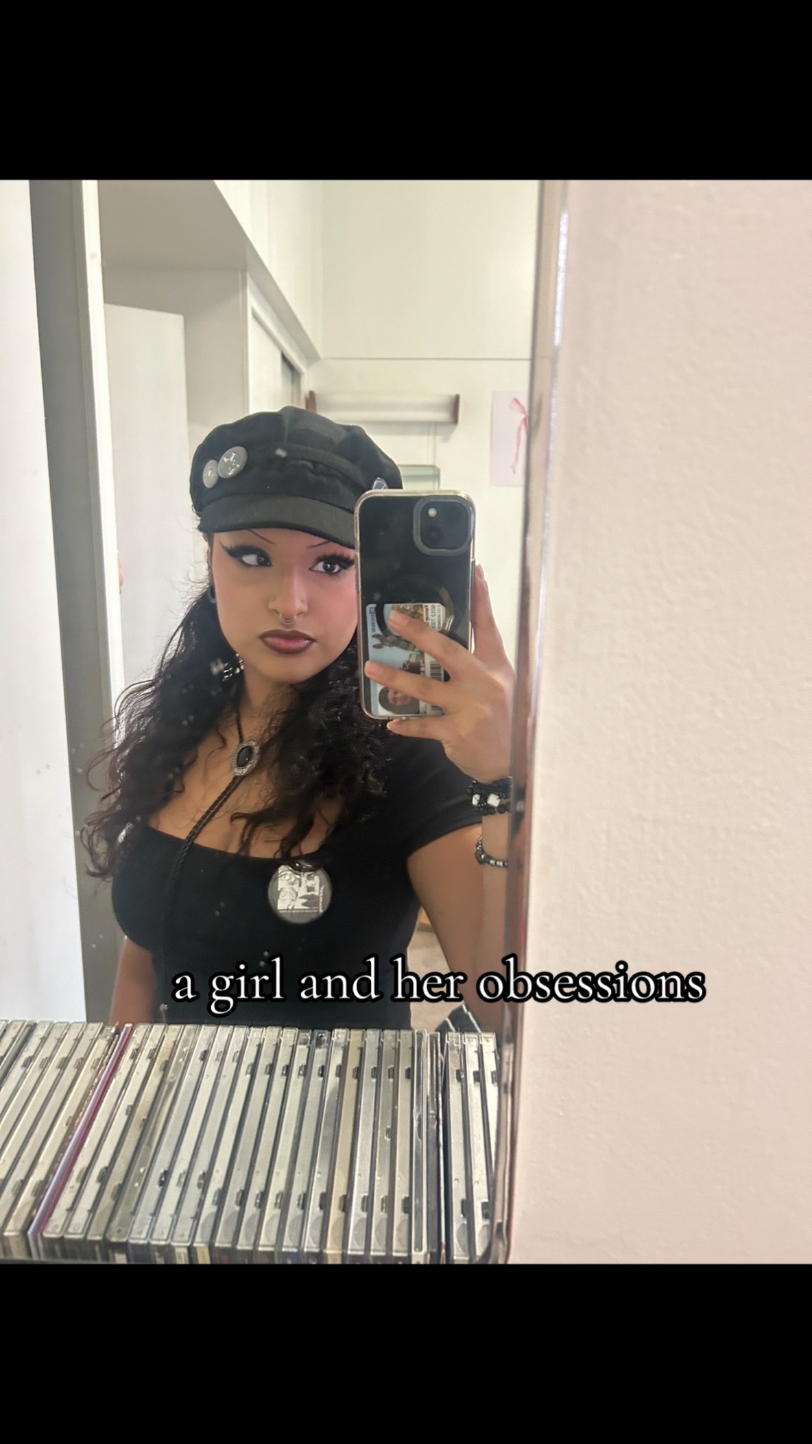@viennay ☠︎︎