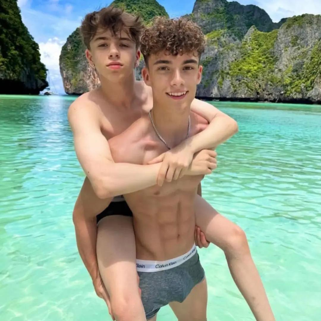 @Romeo twink