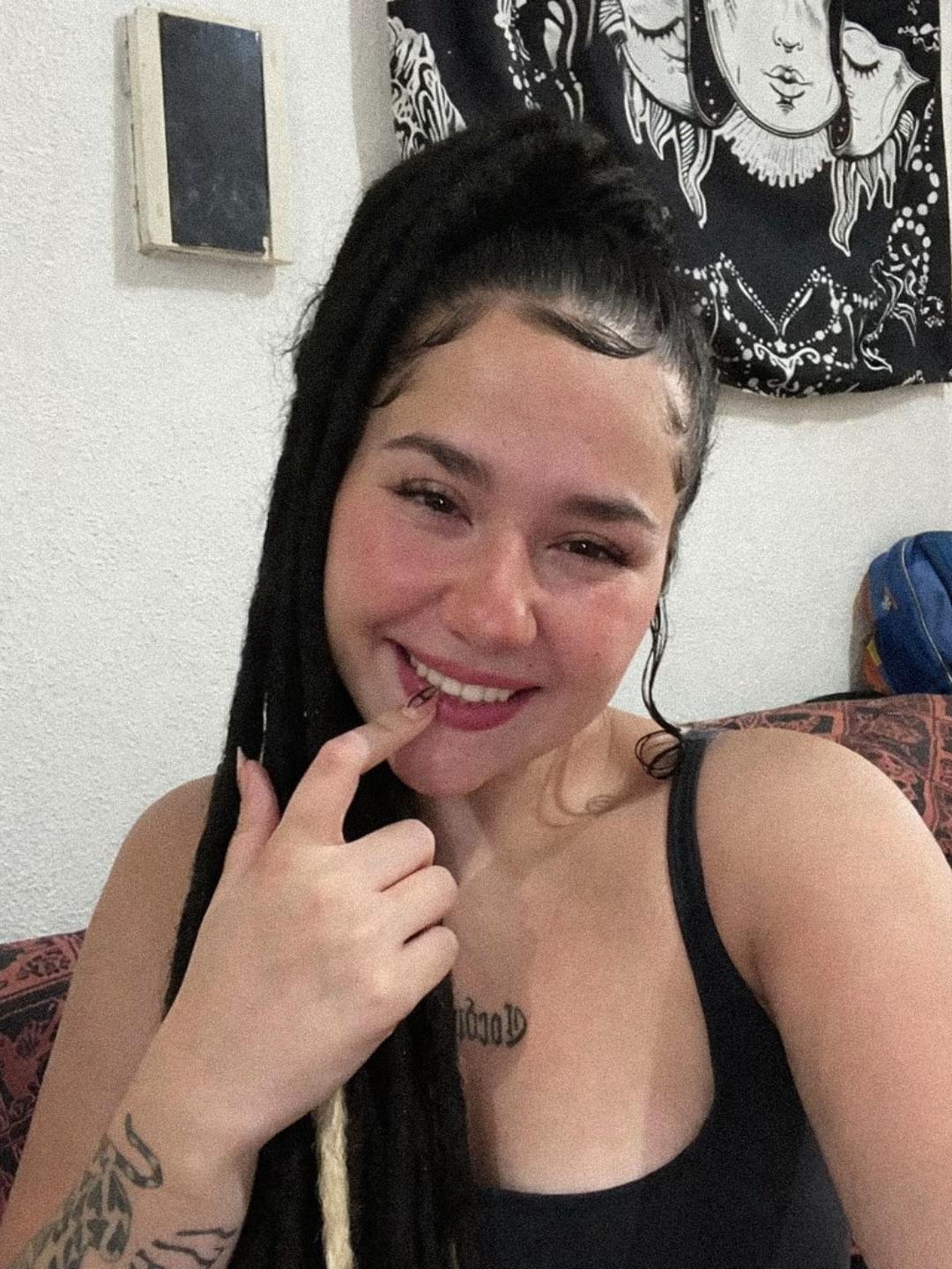 @Larissa Collins 🐈&zwj;⬛