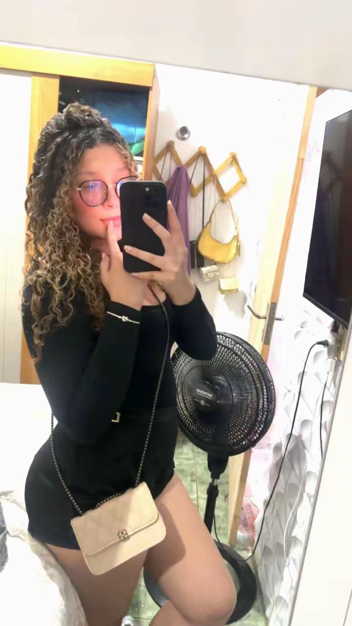 @Maria Letícia